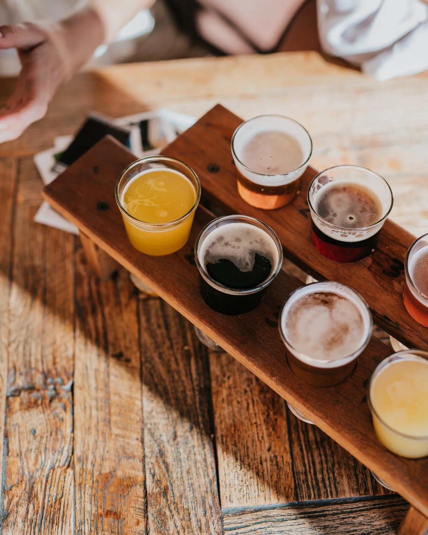 🍻 TASTING PADDLES 🍻
Build your own paddle with any 4 beers from our 10 rotating taps - or choose one of our curated sets:

✨ Valley Paddle | The Adventurer | Seasonal

Each paddle includes 4 x 200ml pours
Perfect for tasting, sharing &amp; discover
