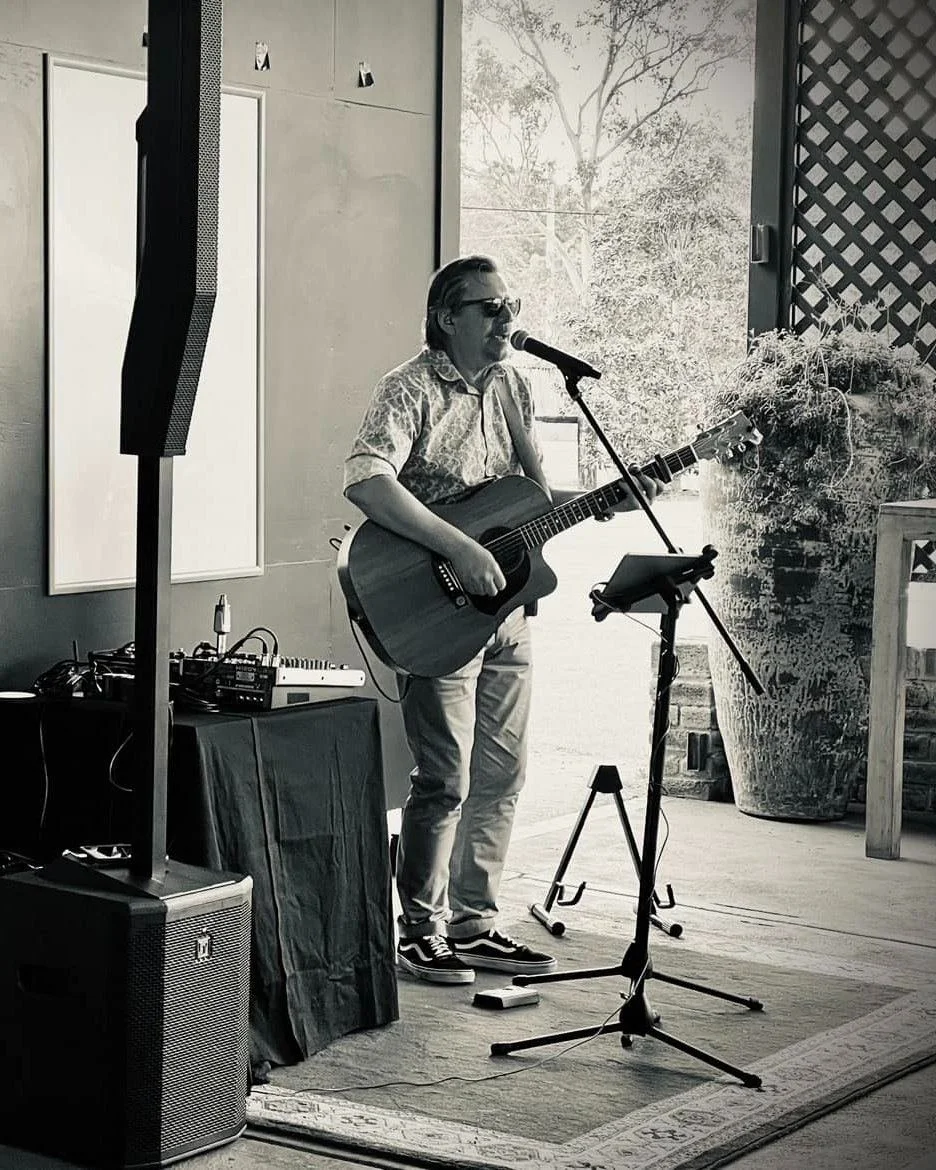 🎶 Saturday Live Music in our Beer Garden! 🎶

🎸 This afternoon, Tony Camps is performing live from 2pm

🎶 Tonight, Phoenix Pritchard take the stage from 7pm

🍖 Our Smokehouse Kitchen will be serving up delicious smoked meals from 11:30am - 5pm. T