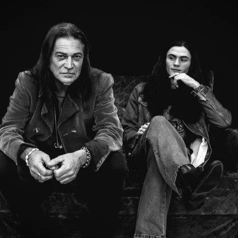 Friday plans? Sorted 👇

Ian Sandercoe Duo live from 7pm bringing the tunes 🎶🔥

Start early with Happy Hour from 3&ndash;5pm | members only 🍻

Cold drinks, live music &amp; a proper Friday night lineup 👏

Tag your crew &amp; we&rsquo;ll see you t