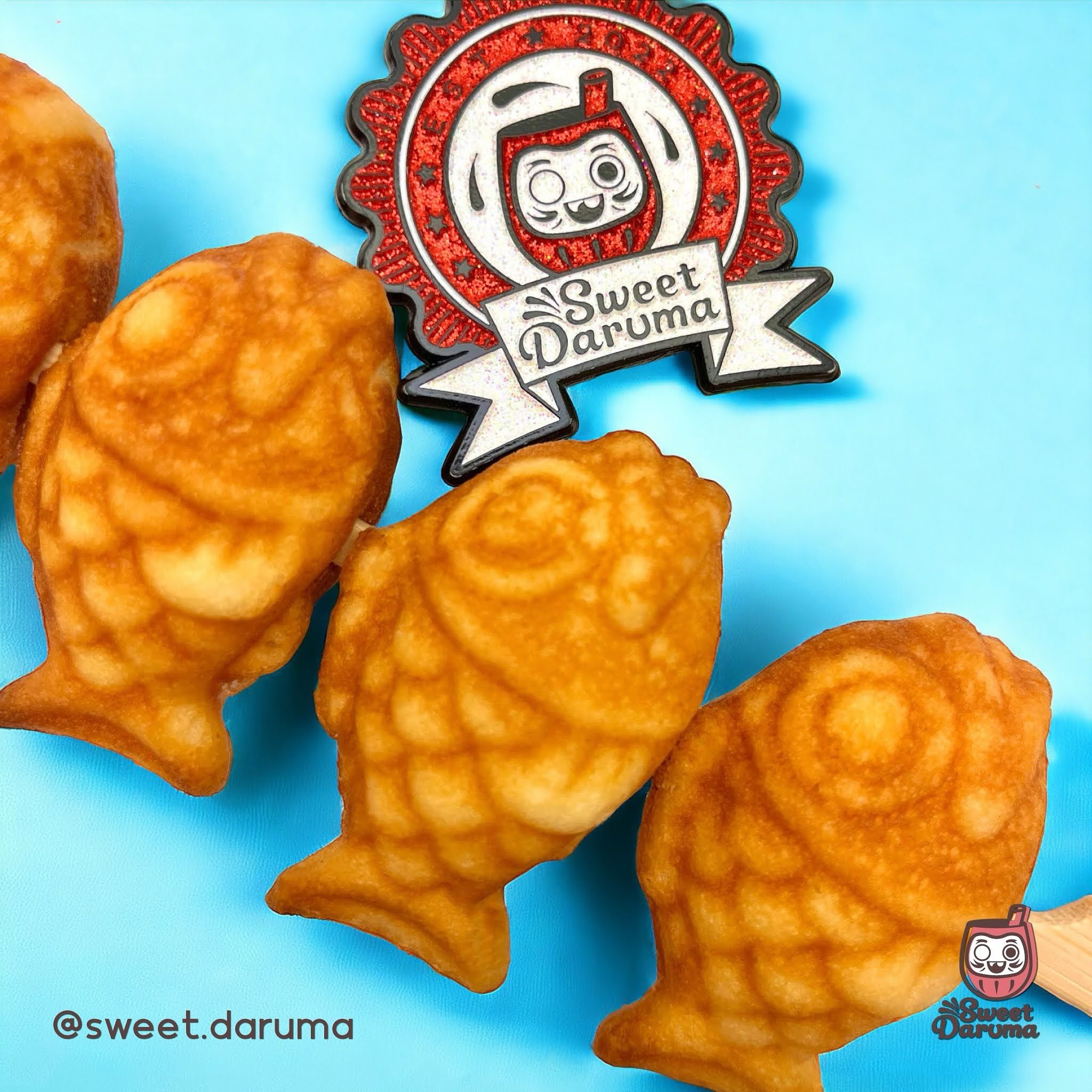 Swing by the tea wagon and flash your Sweet Daruma 100 pin to snag our latest treat: Mini Mochi Taiyaki! This exclusive offer runs until Sunday, May 19th. Don&rsquo;t miss out&mdash;come say &ldquo;Hi!&rdquo; and indulge in something sweet!
.
If you 