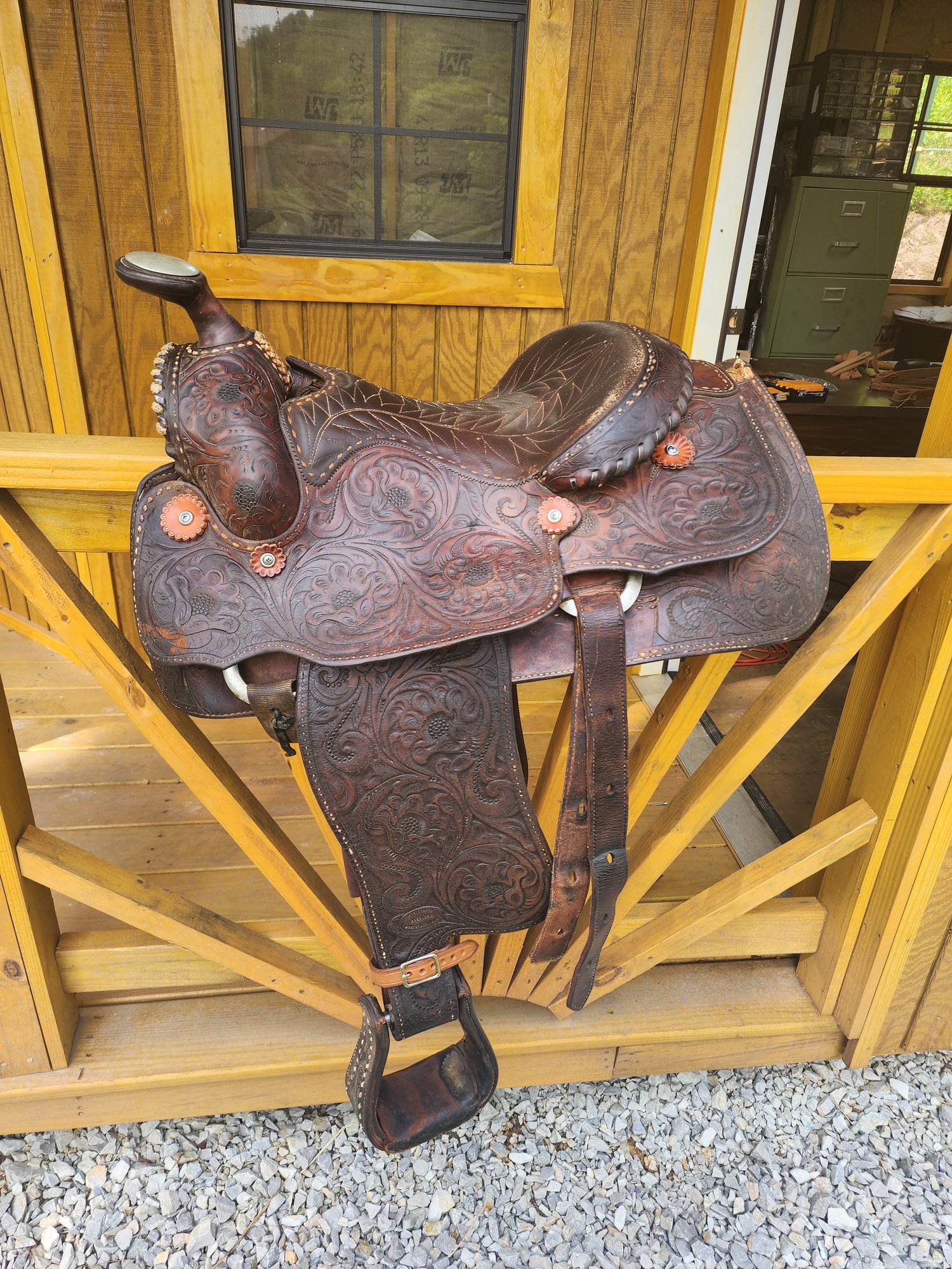 Western Saddles - Saddle Accessories - Sliver Cleaner - Custom Conchos And  Tack