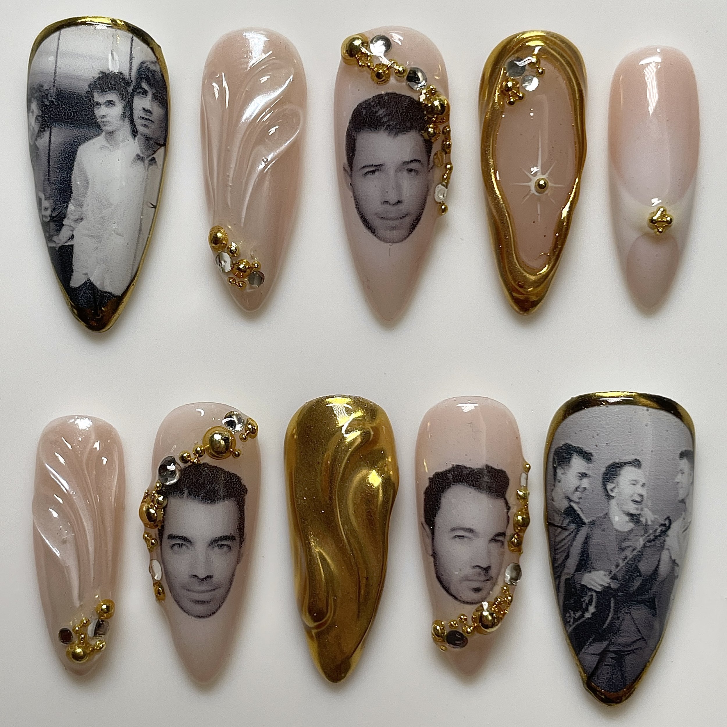 Jonas Brothers