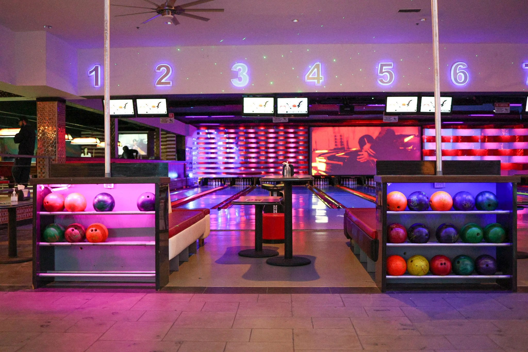 I Luv Bowling — I Luv Hot Pot
