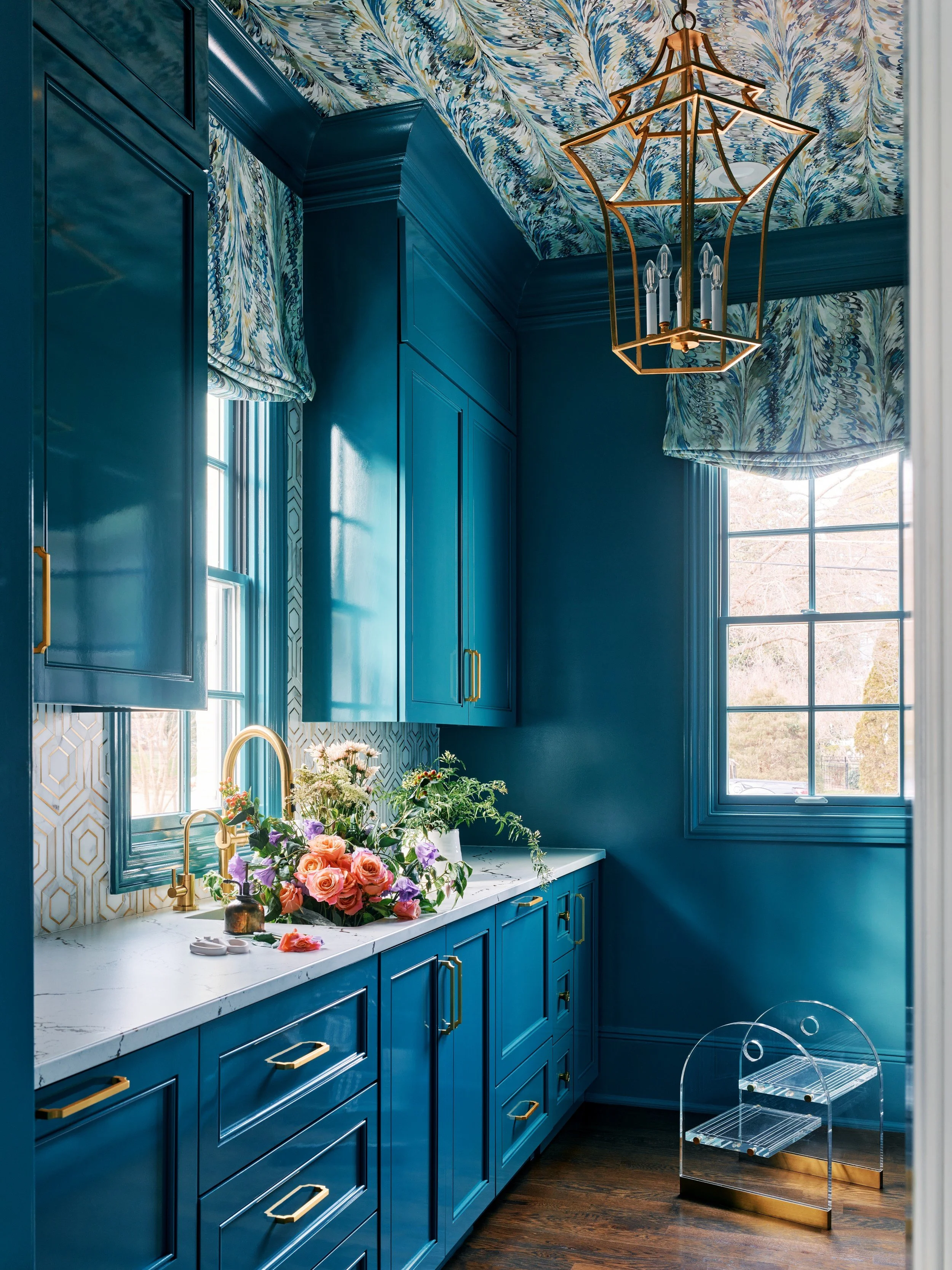 Campbell_ flowers scullery 3.jpg