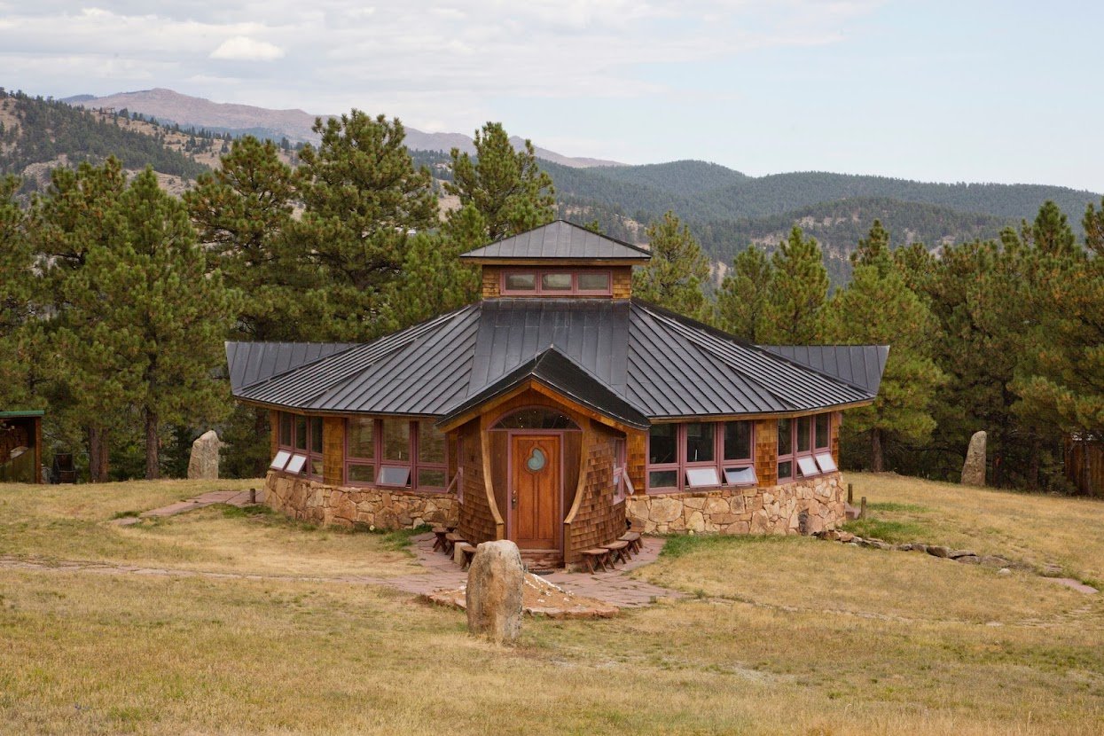 StarHouse Outside (3) (1).jpg