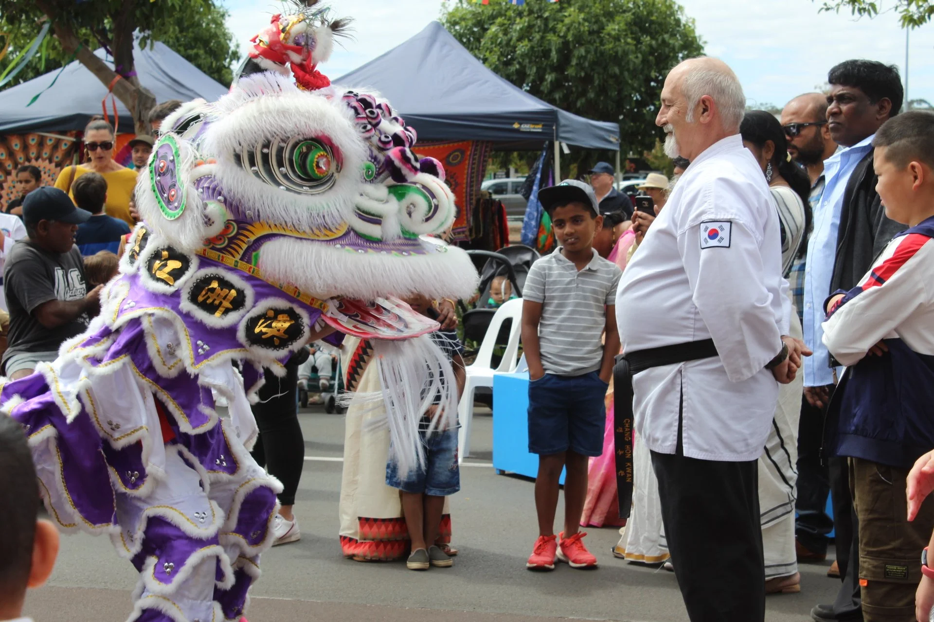 gsh Lion dancers harmony day 180321.JPG