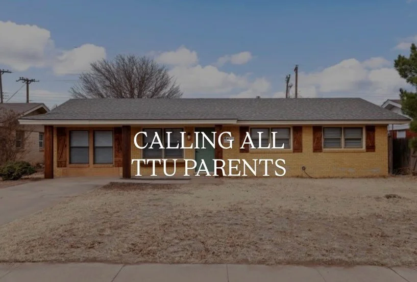 Attention all TTU parents, this listing was made for you! 

The details: 
&bull; 3 bed, 2 bath 
&bull; bonus room perfect for studying 
&bull; move in ready and recently updated 
&bull; close to the loop, marsha sharp, TTU, and LCU Perfect

Looking f