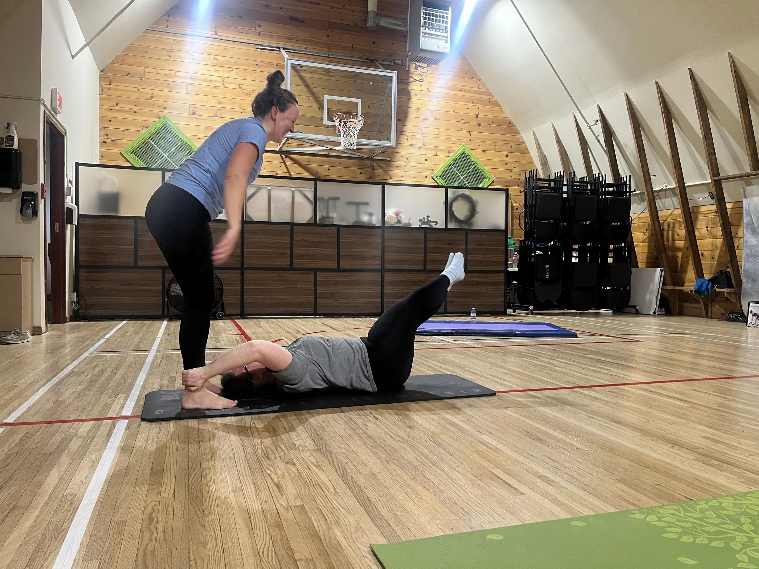 Fun partner Mobility and core workout at the Shawnessy Barn