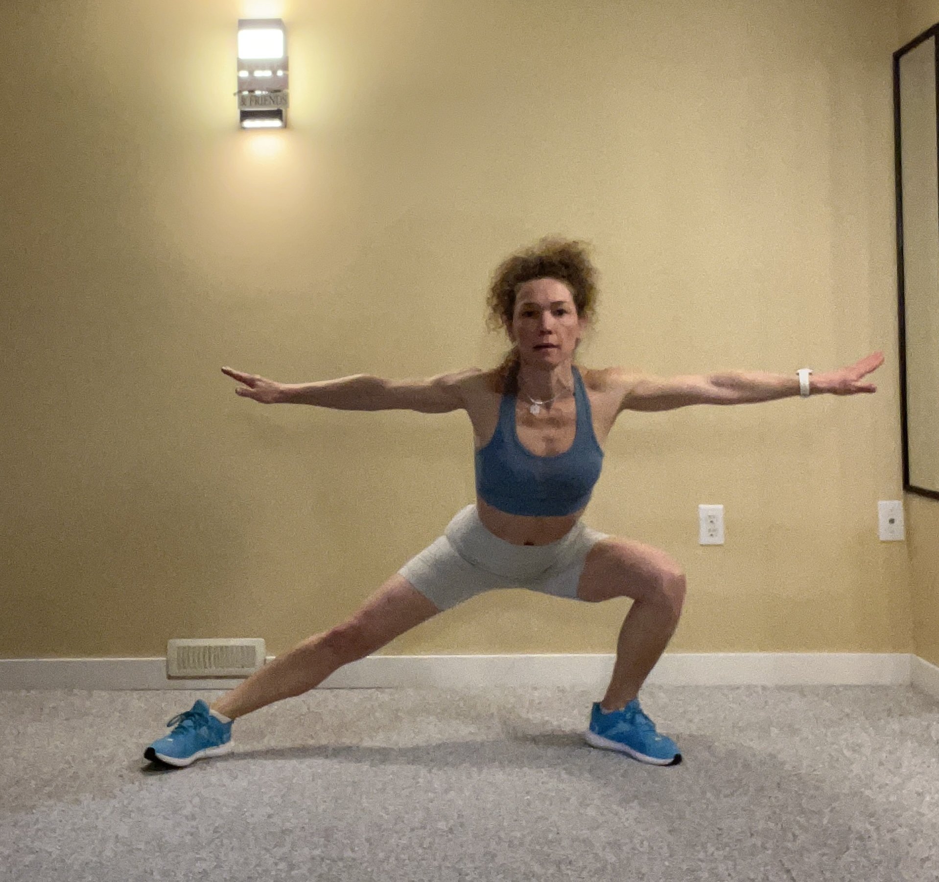 Side Lunge pose.jpg
