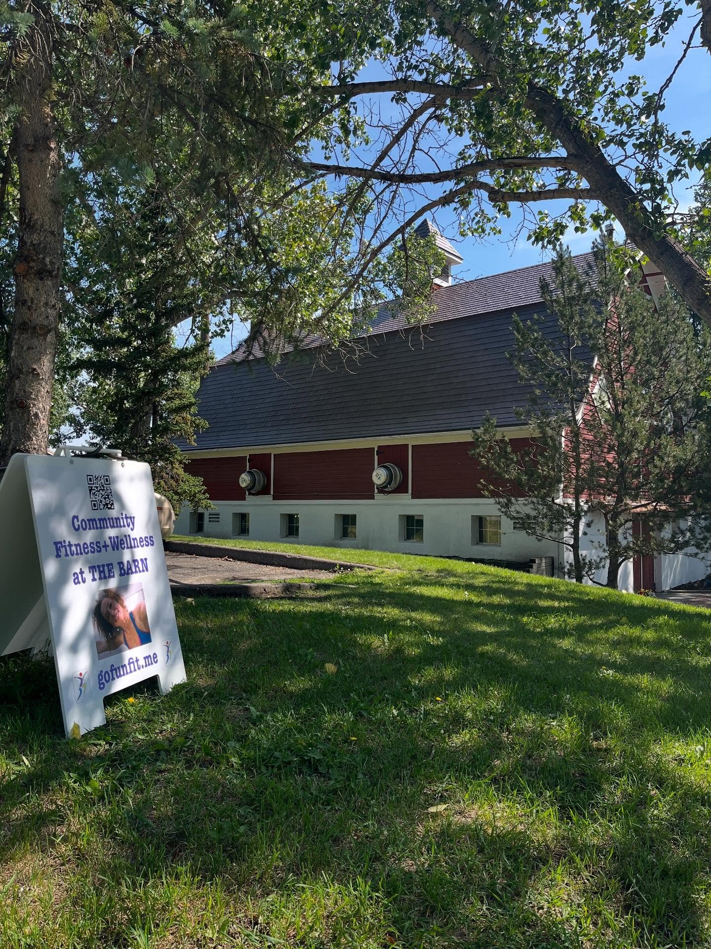 Summer Zumba at the Barn - flexible, low rate passes available. More info in website at gofunfit.me #fitness #dance #wellness #zumba #happy #yycfitness #shawnessy @shawnessybarn