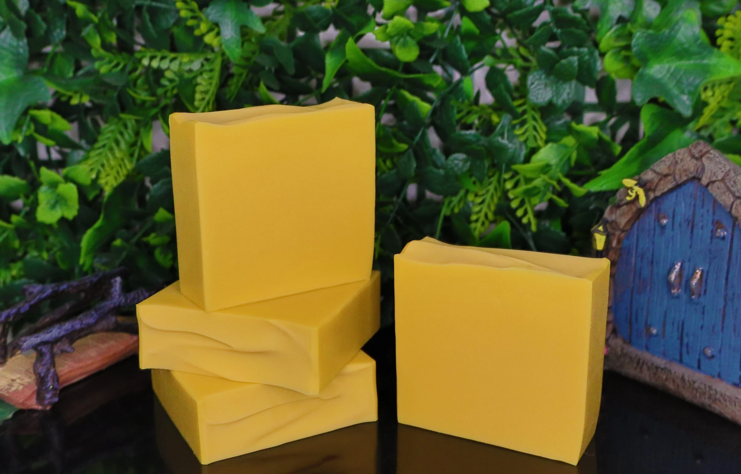 Frankincense & Myrrh Goats Milk Soap ~ Earth Essence Collection ~ NAKED Single & Bulk Buy Soap Packs