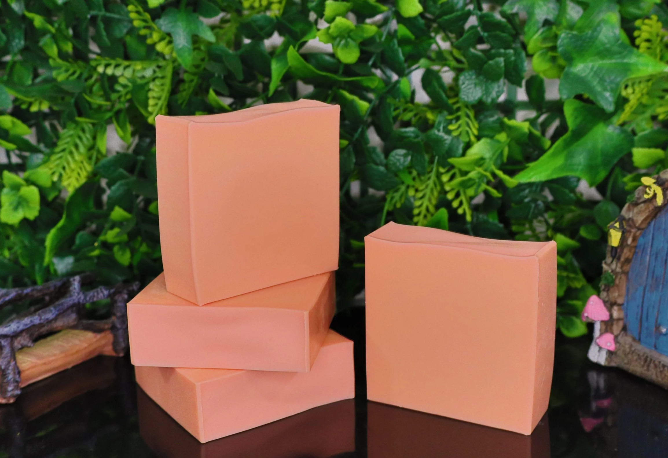 Tropical+Peach+Blossom+Naked+Soap.png