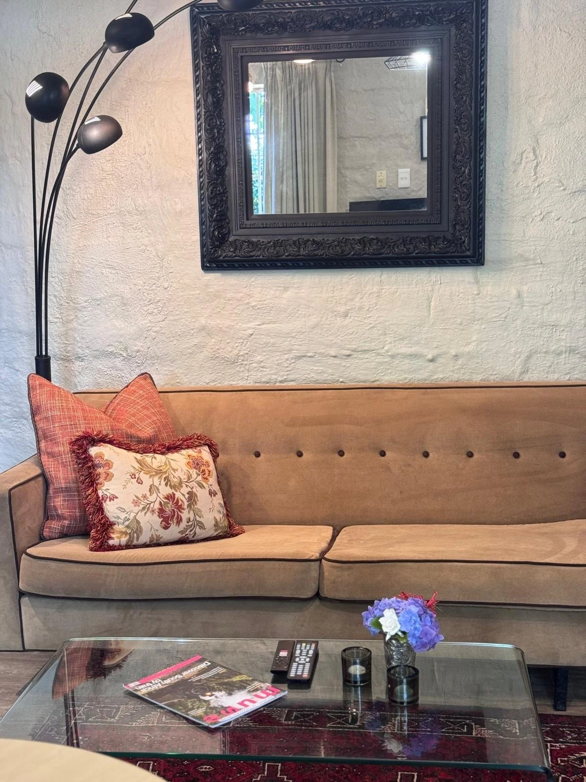 The Red Room (6).JPG