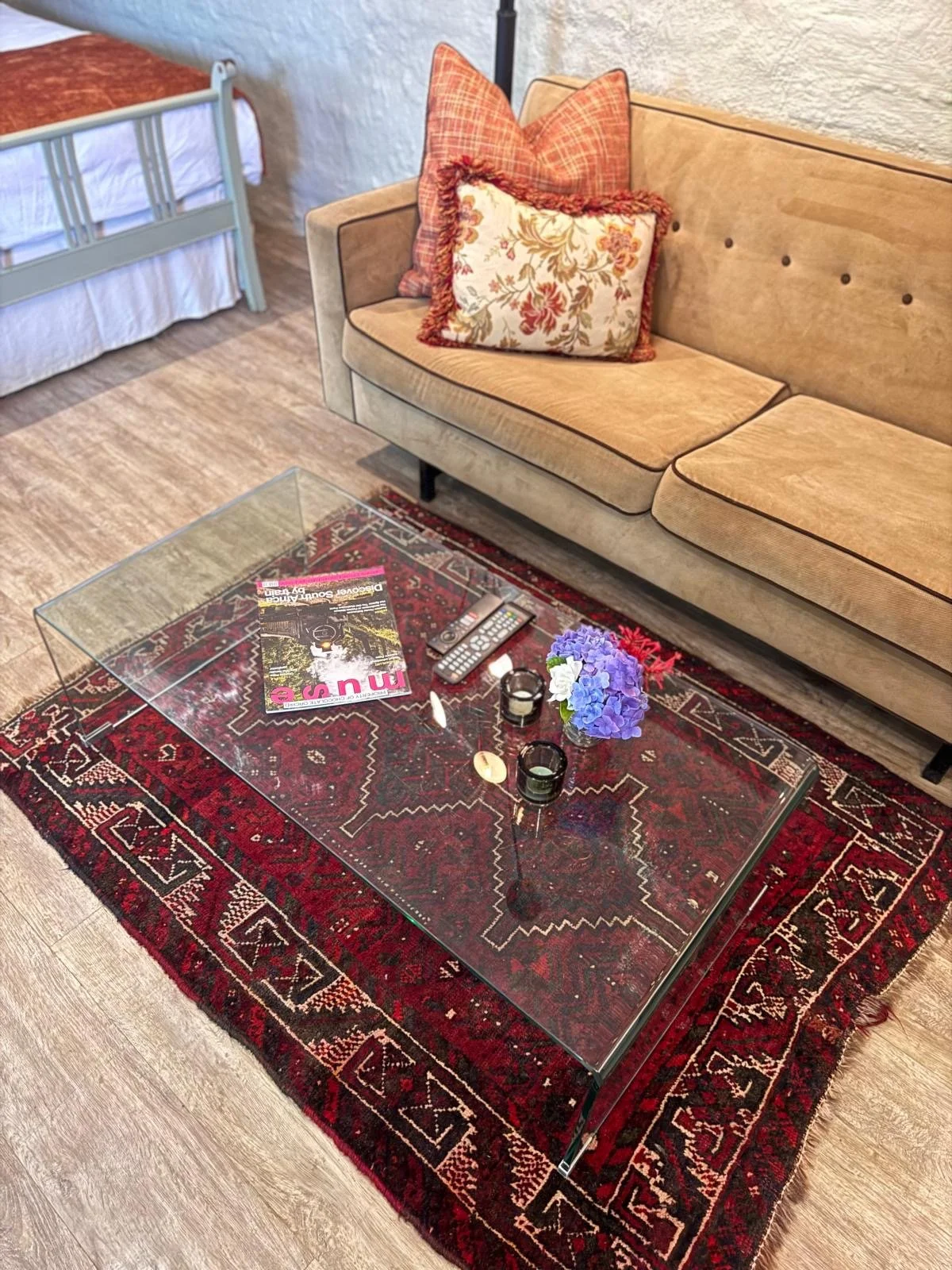 The Red Room (7).JPG