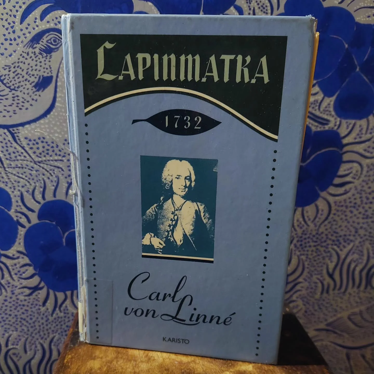 22. p&auml;iv&auml; Carl von Linn&eacute;: Lapinmatka 1732 (Karisto 1993) L&auml;htiess&auml; Lappiin von Linn&eacute; oli 25-vuotias luonnontutkija. Reitti kulki Upsalasta Uumajaan, jokivarsia my&ouml;ten sis&auml;maahan, Tornionjokea my&ouml;ten po
