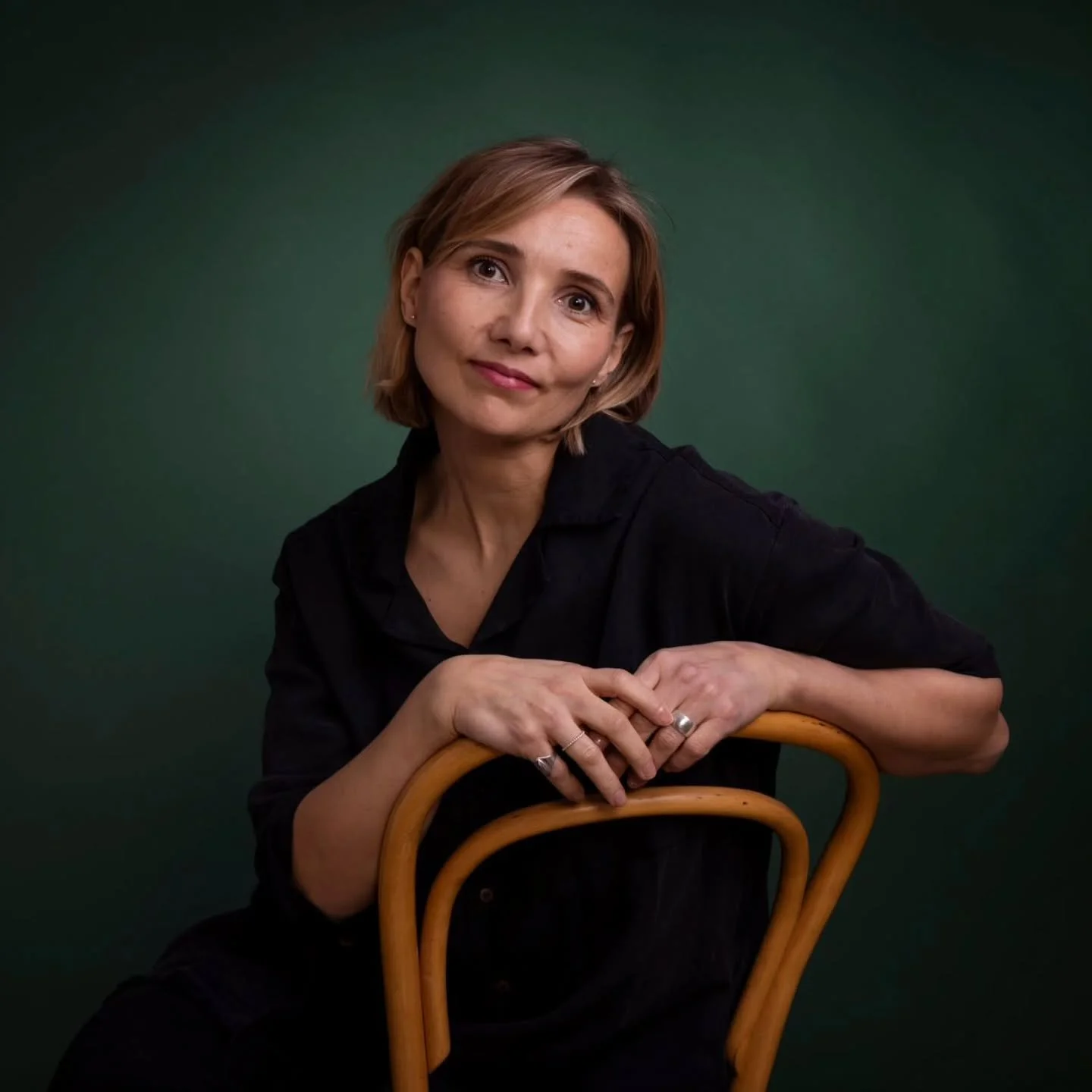 Oi onnea, Vaino on Eeva Joenpelto kirjallisuuspalkinto -ehdokas. Eeva Joenpelto -palkinto my&ouml;nnet&auml;&auml;n raadin valitsemalle teokselle &rdquo;jonka ihmiskuvaus on psykologisesti tarkkan&auml;k&ouml;ist&auml;, el&auml;v&auml;&auml; ja syv&a