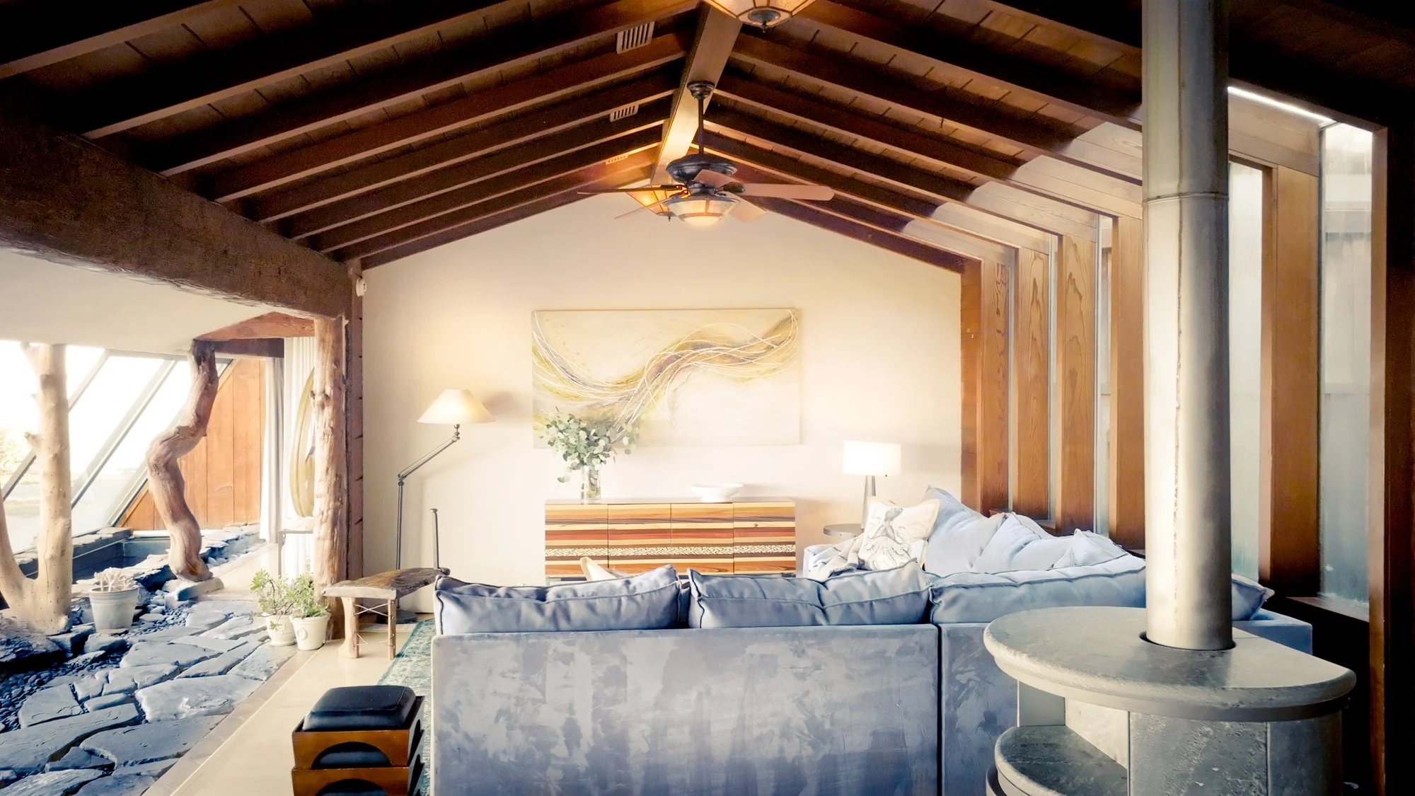 Living Room.jpg