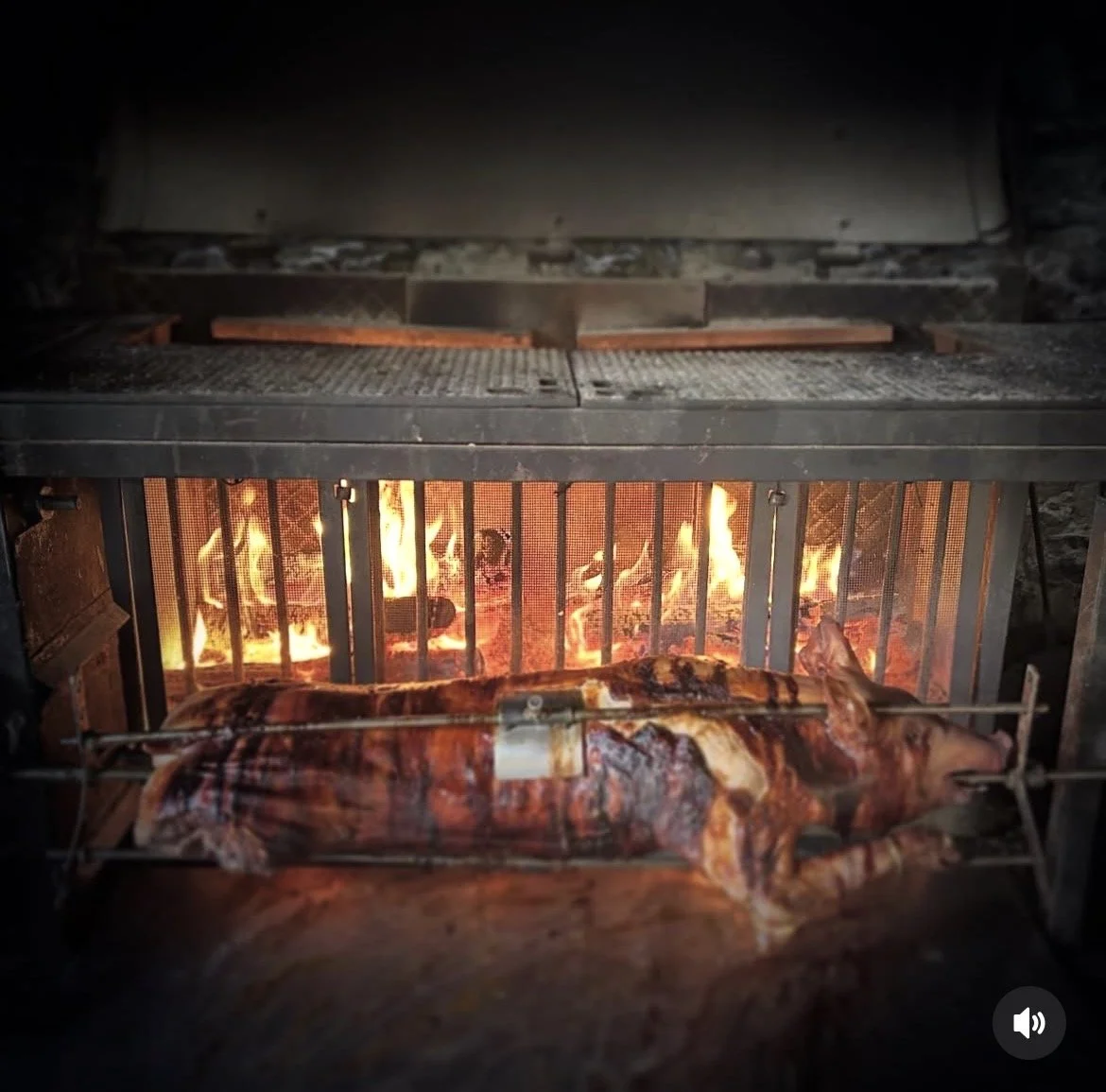 photo cochon à la broche