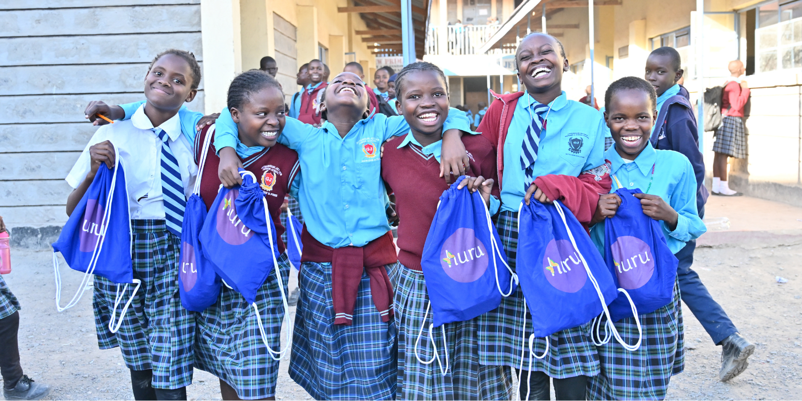 Huru’s Summer in Motion