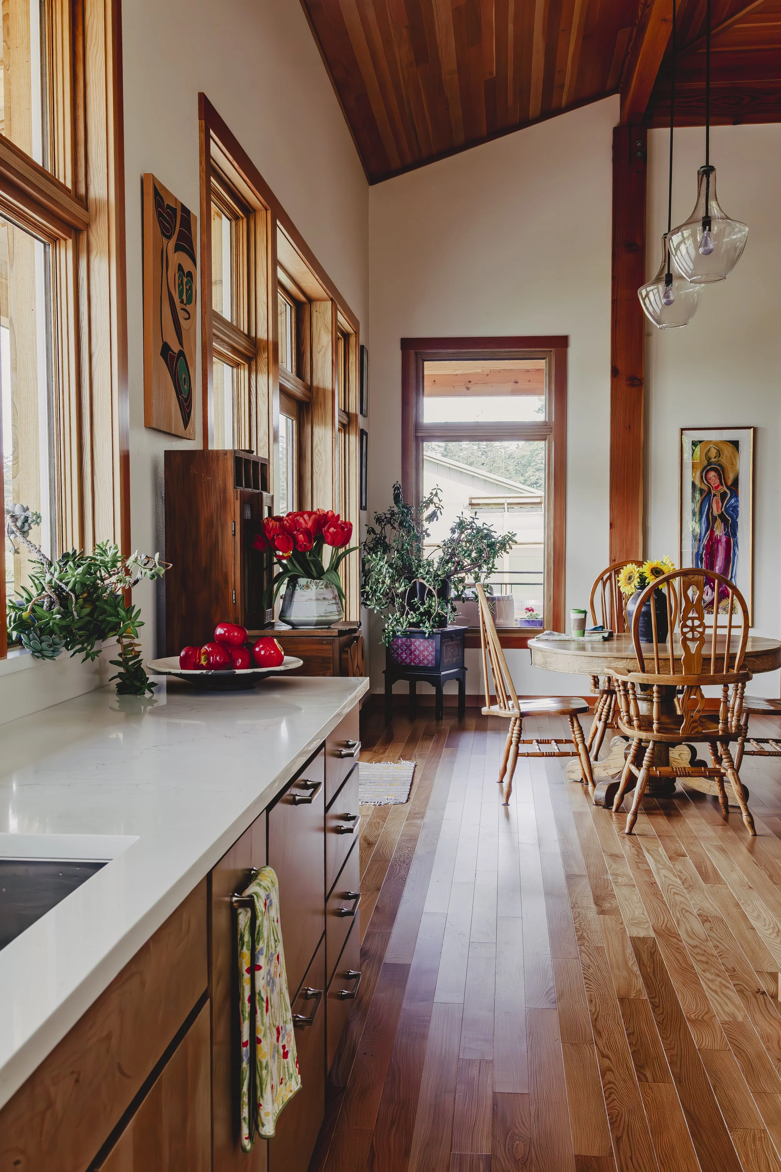 2026-HKPA_Bay-View-Residence_Kitchen_36.jpg