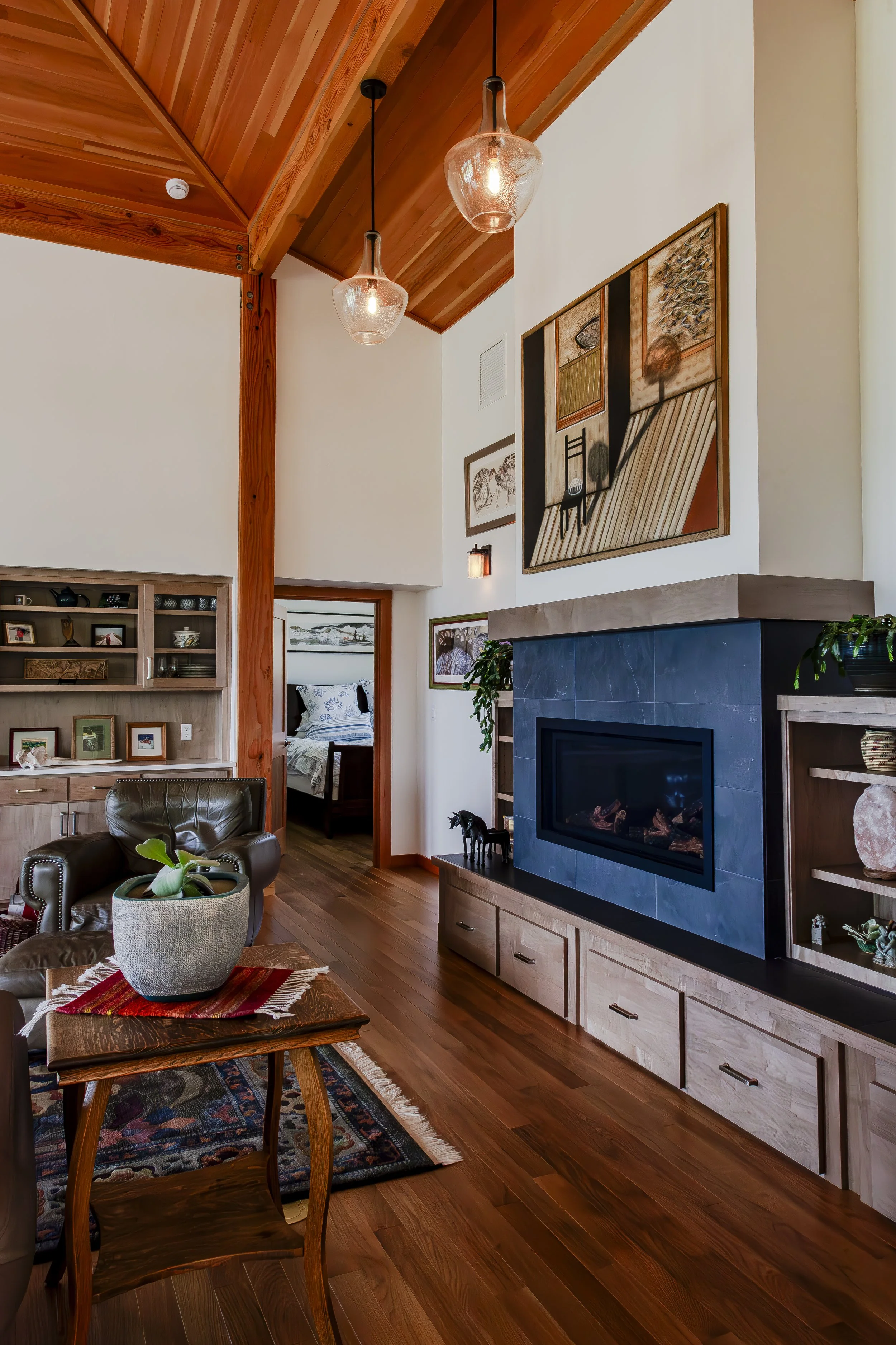 2026-HKPA_Bay-View-Residence_Living-Room_36.jpg