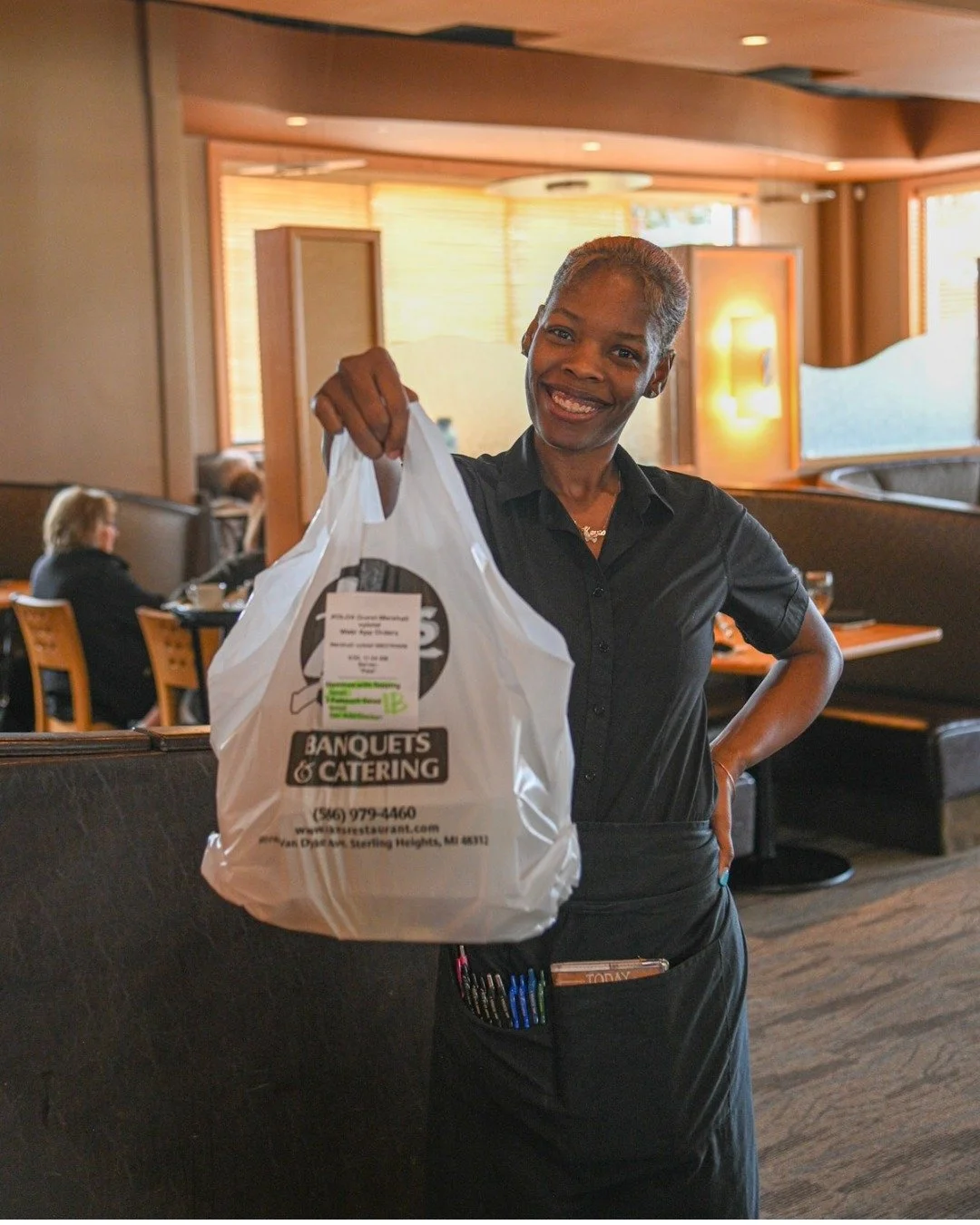 Craving Ike&rsquo;s but don&rsquo;t have time to dine in? We&rsquo;ve got you covered! 🙌 Order your favorites to-go and enjoy bold Mediterranean flavors anytime, anywhere.

🕚 Open today 11am-9pm
📲 Order online and view the menu: link in bio

#Dinn