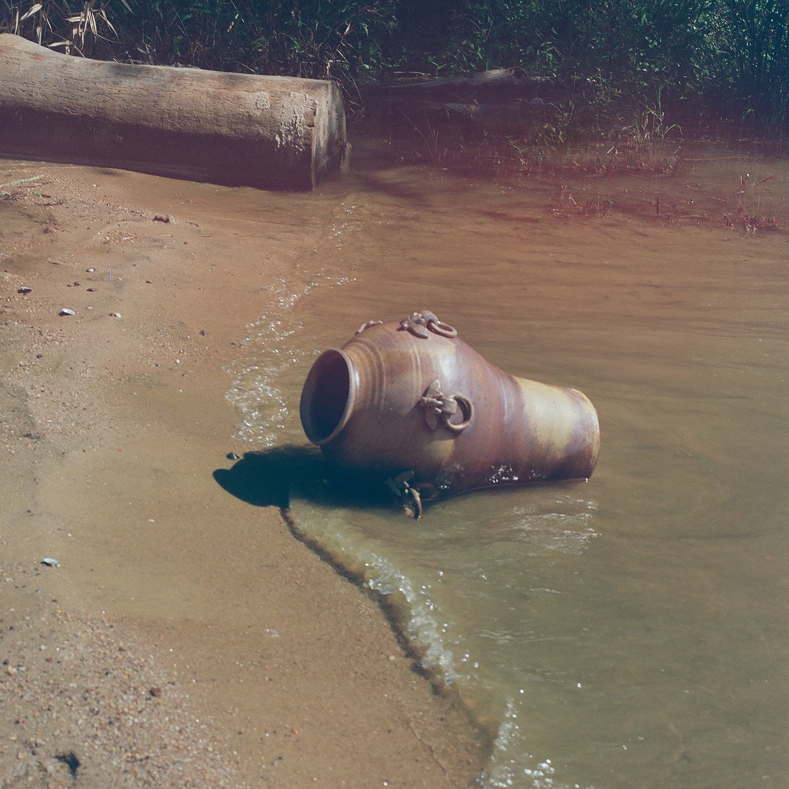 krystallin-loudermilk-pottery-9_websize.jpg