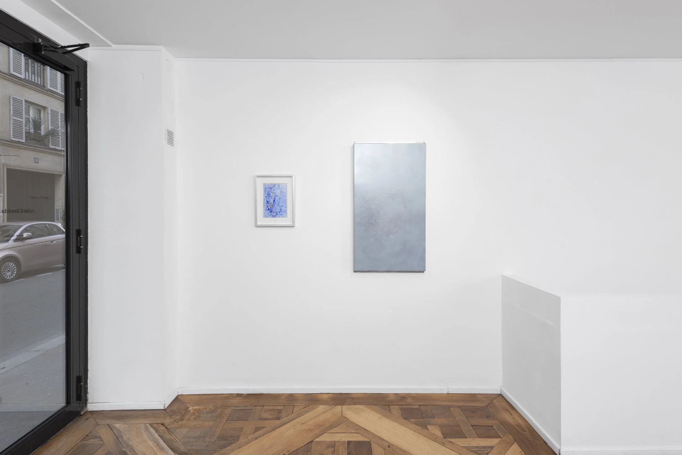Vue de l'exposition, La forêt aléatoire, Galerie Julie Caredda, 2026,  © Paul Hennebelle, @_flaneur_studio