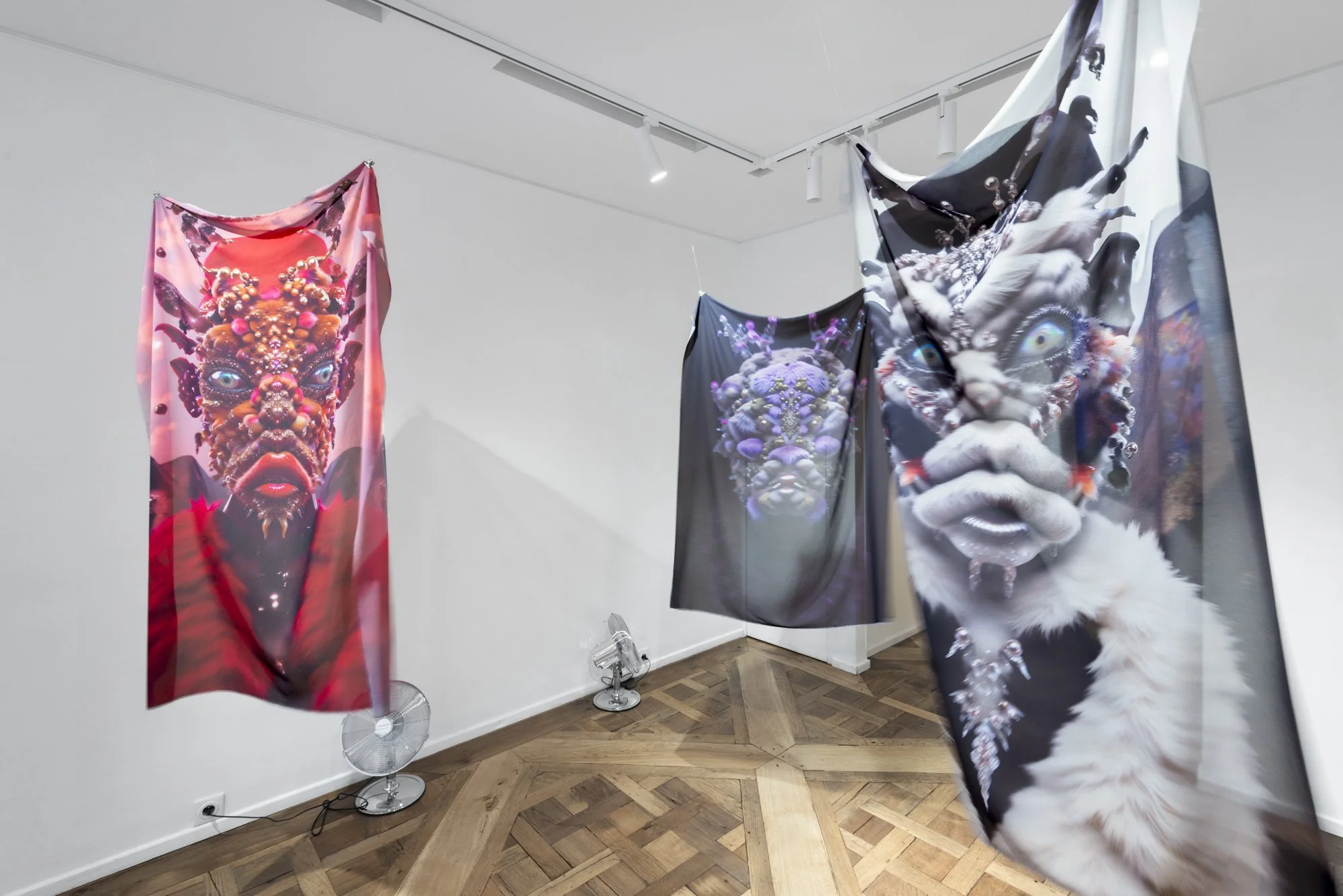 Vues de l'exposition Out of thin air, crédit photo Paul Hennebelle, @_flaneur_studio