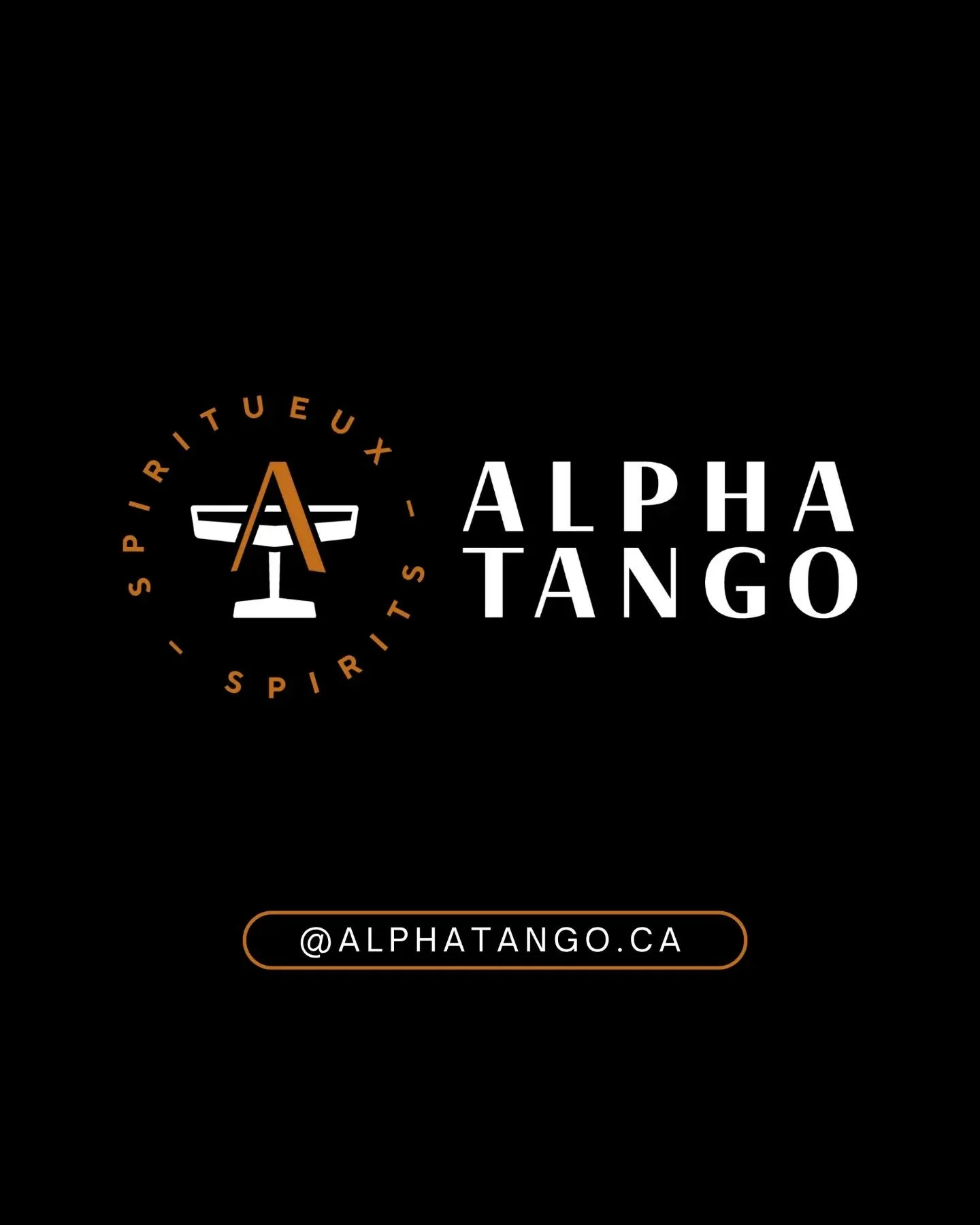 Zoom sur une distillerie qui nous tient &agrave; c&oelig;ur 🥃⚜️🎪

Derri&egrave;re Spiritueux Alpha Tango, il y a Daniel et Alex, un duo p&egrave;re-fils de Val-d'Or qu'on adore et qui a eu la folie de lancer une distillerie en pleine pand&eacute;mi
