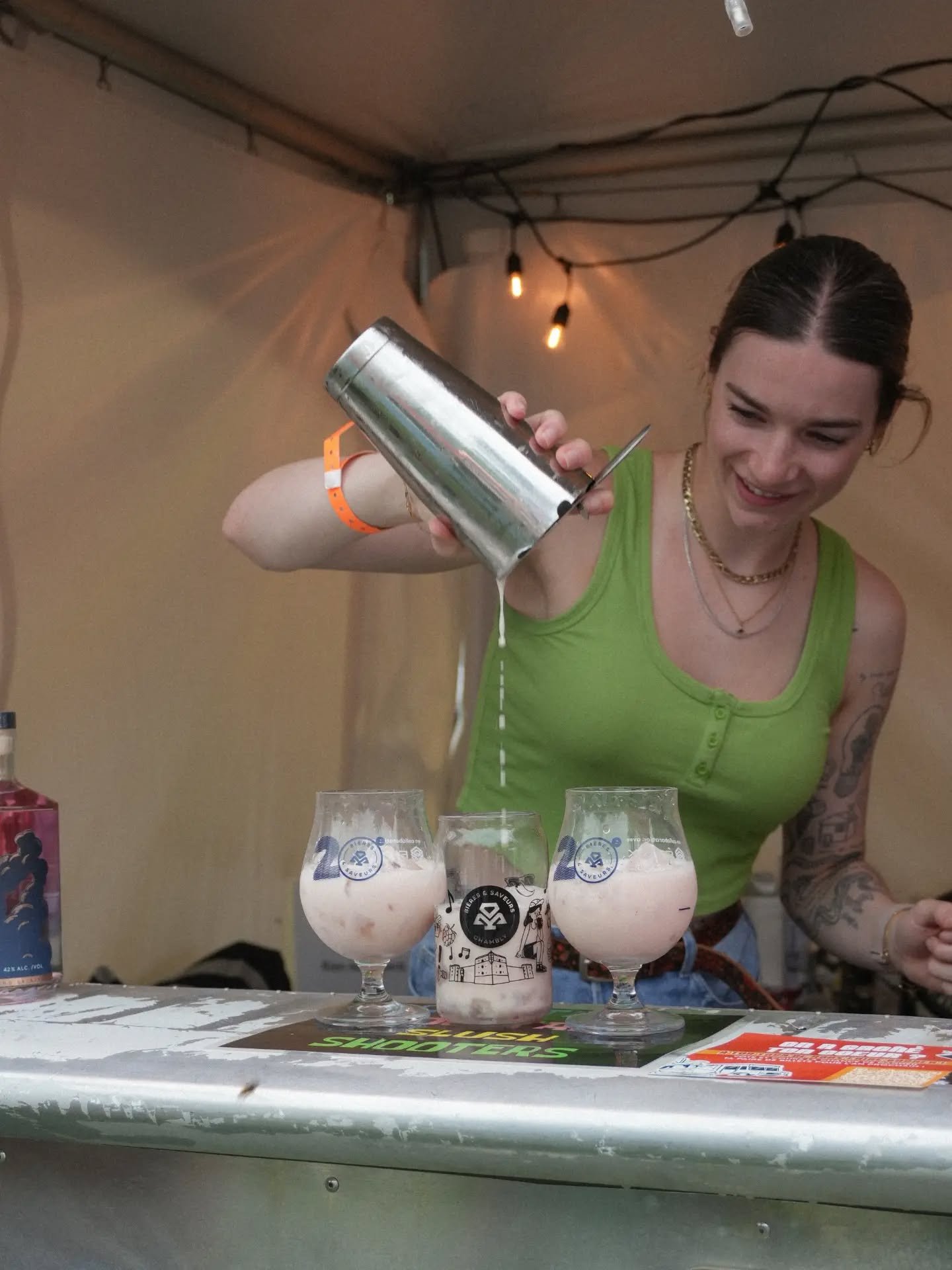 Merci Chambly d'&ecirc;tre venu nous voir au kiosque @alphatango.ca ce week-end 🧃🍻🍸 

On adore vous servir des cocktails, vous faire d&eacute;couvrir des nouveaux produits et faire la f&ecirc;te avec vous 🎉🔥

📅 Prochaine destination 🛬 @oktober
