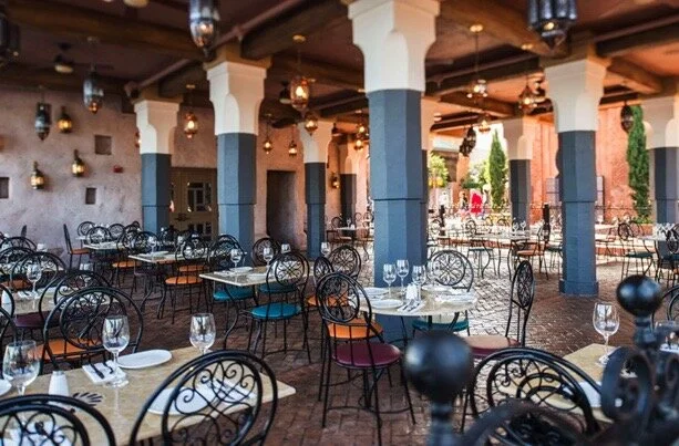 Outdoor Dining at Walt Disney World