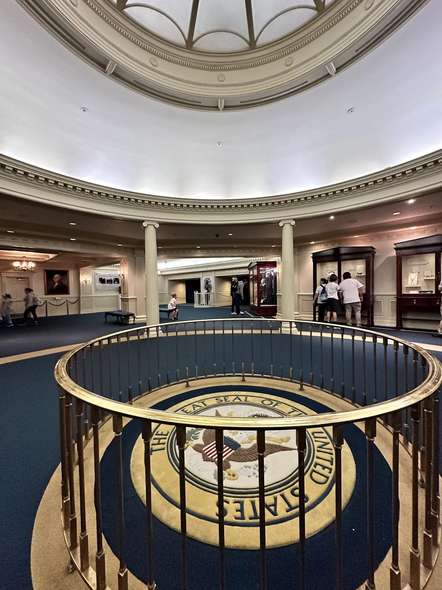 Hall of Presidents.jpg