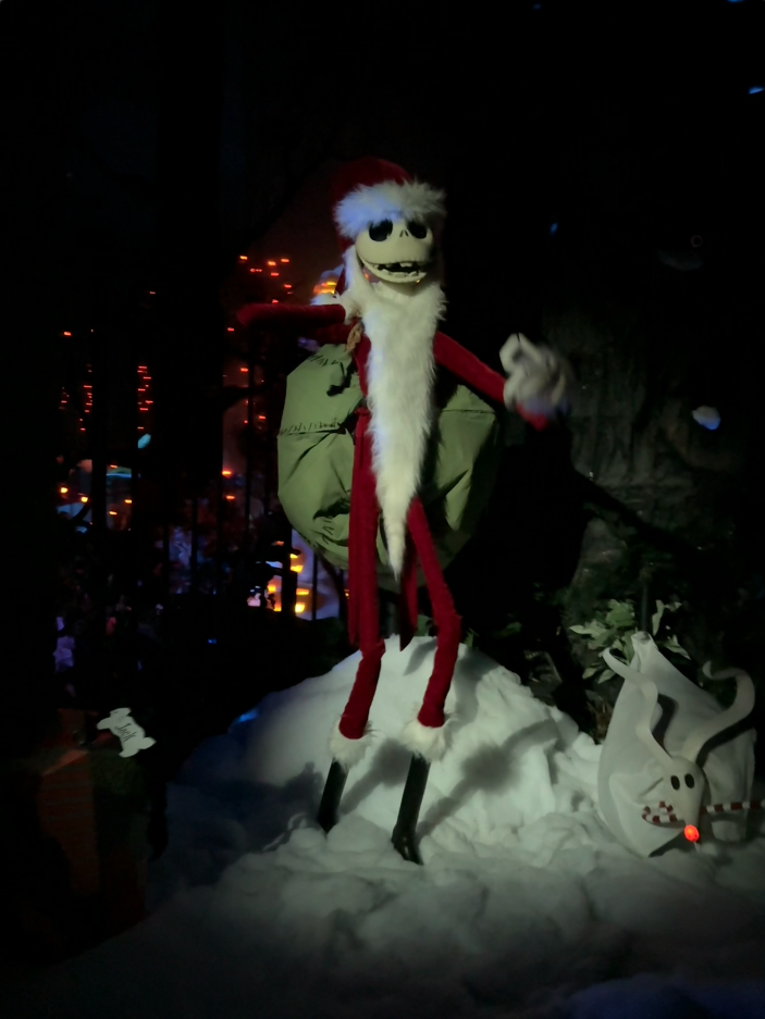 Haunted Mansion Overlay 3.png