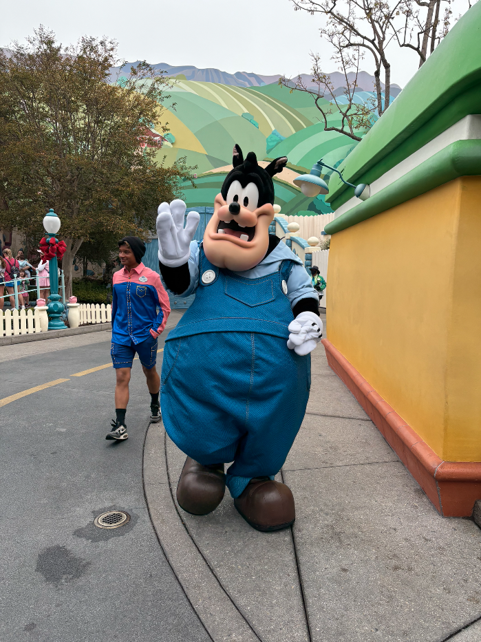 Pete Toontown Disneyland.png
