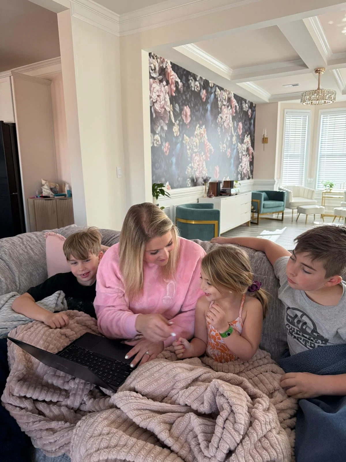 Lauren w: Kids 2.jpg