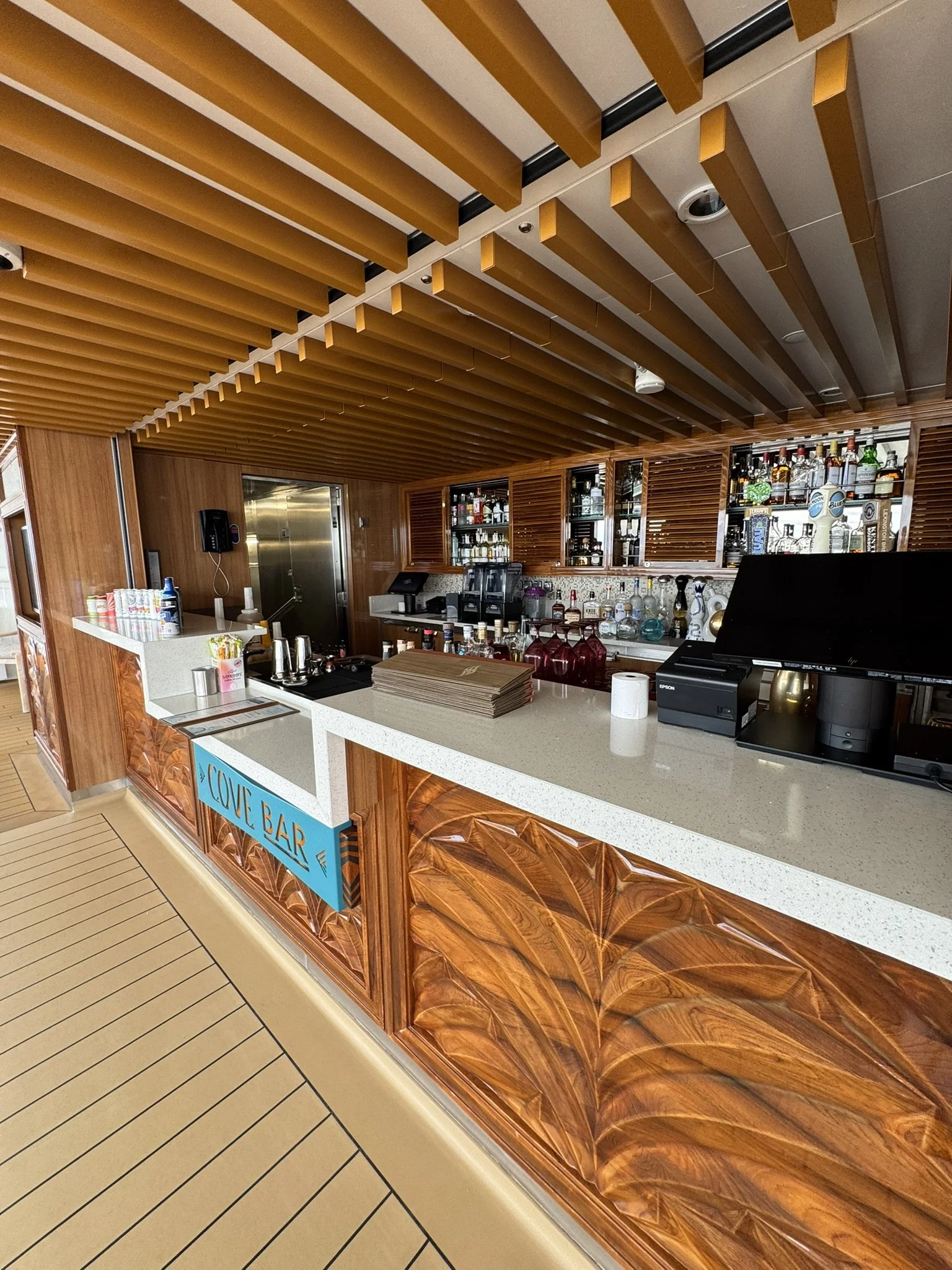 Cove Bar.JPEG