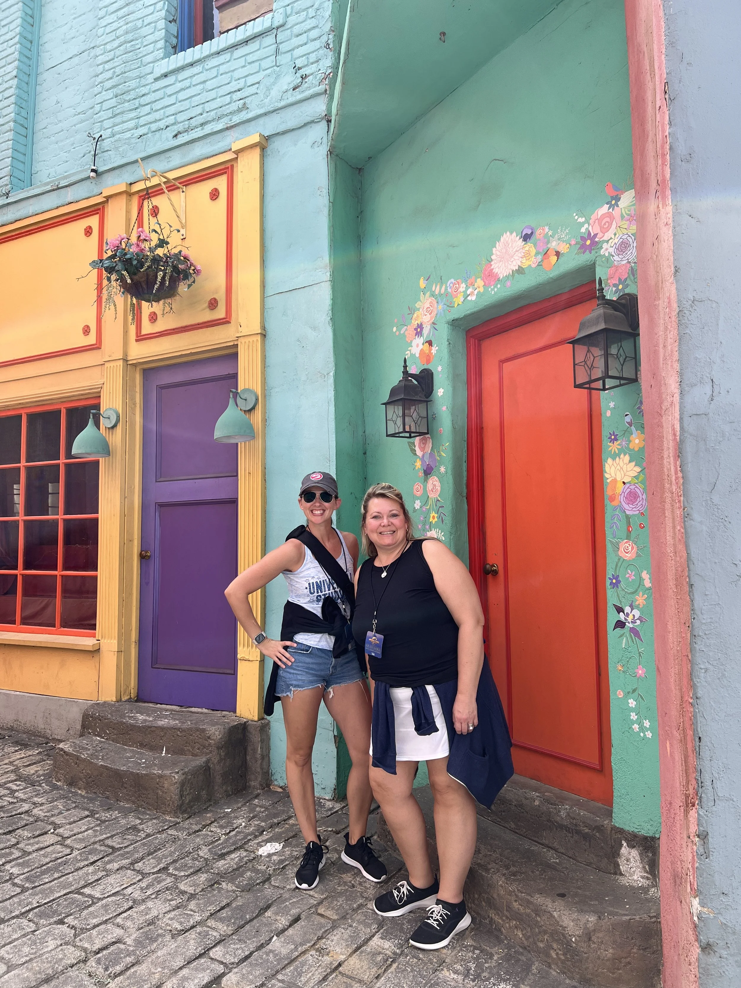 Amy Blades &amp; Amy Fisher on the Universal Hollywood Studio Tour