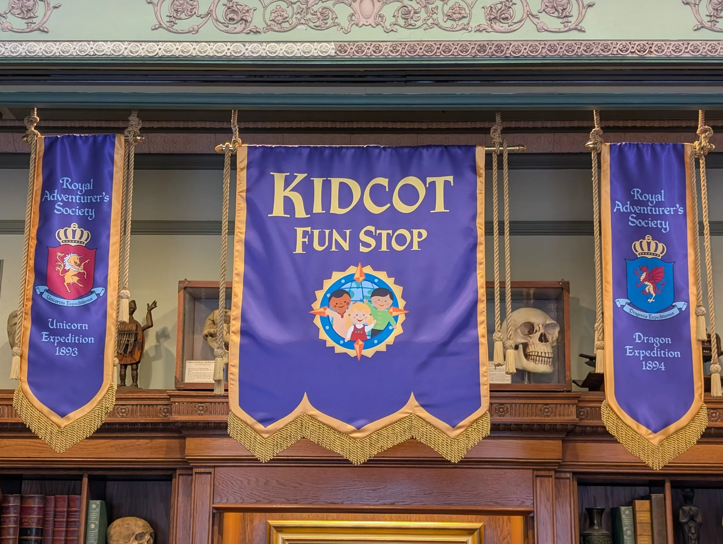 Fun family activities at Disney – EPCOT Kidcot Fun Spots