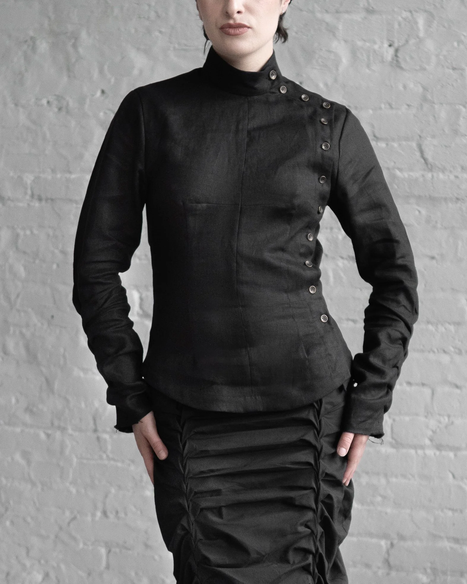 lesion shirt fem blk.jpg