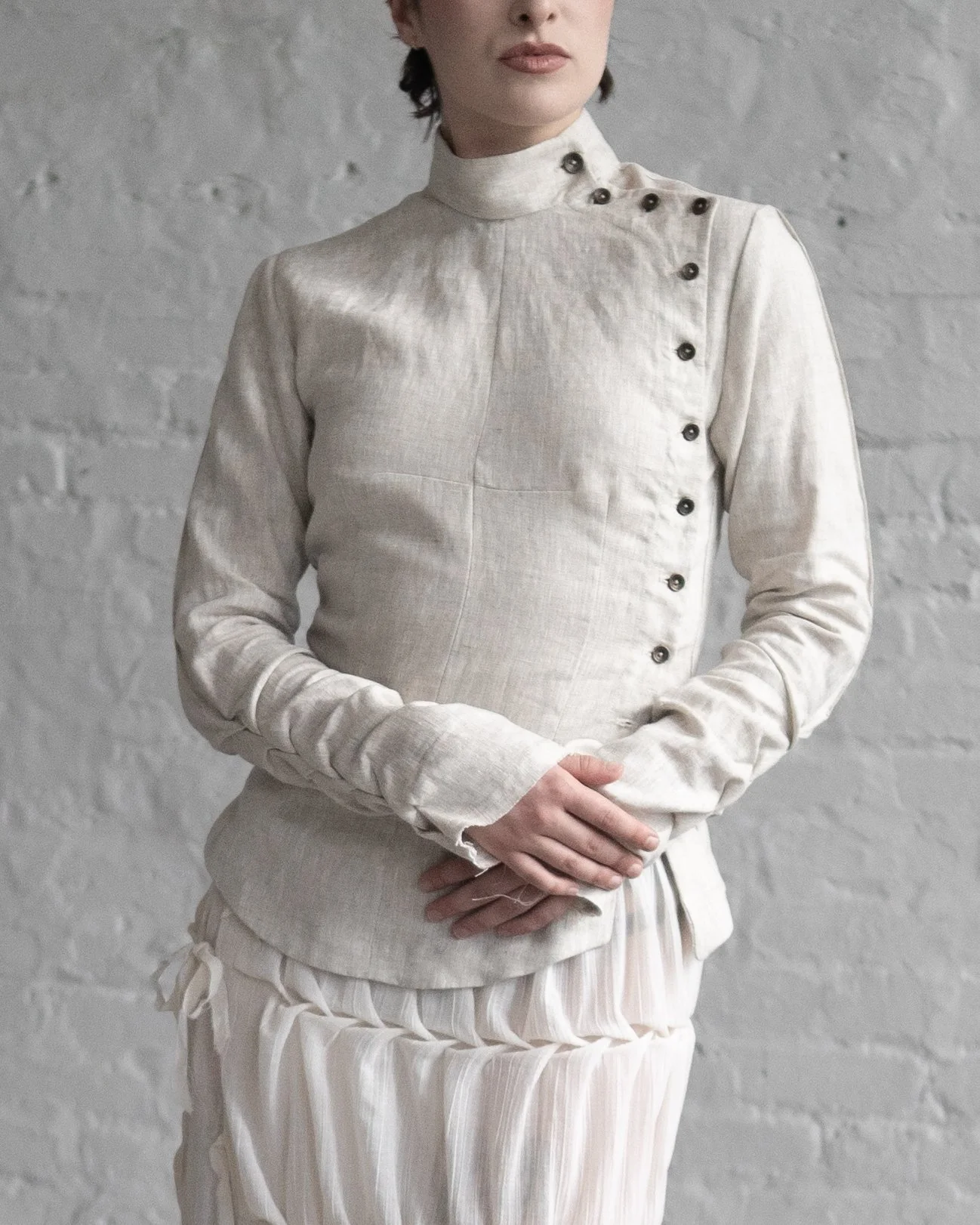 FEM LESION SHIRT - WHITE SLATE