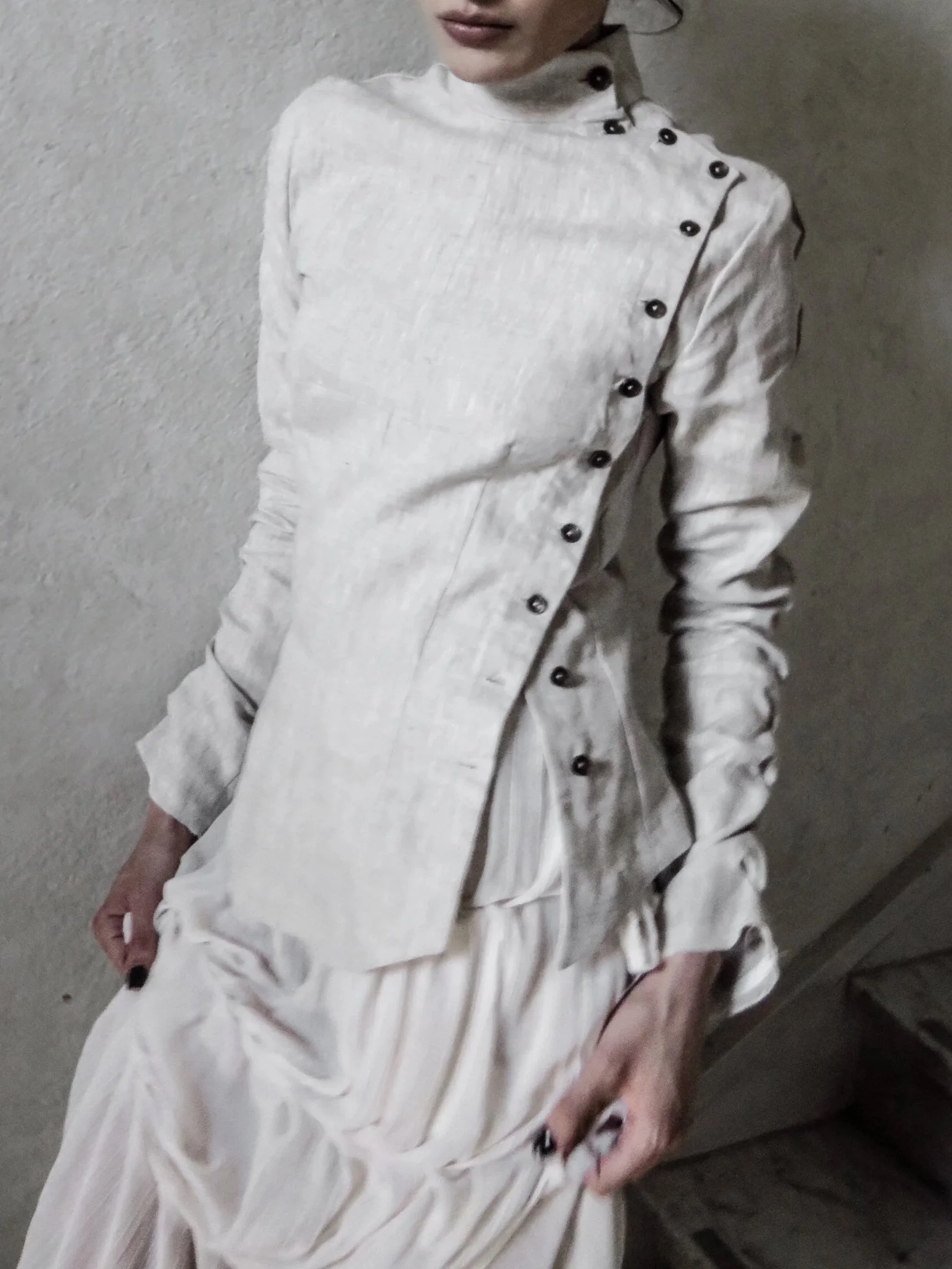 lesion+shirt+cream-20.jpg