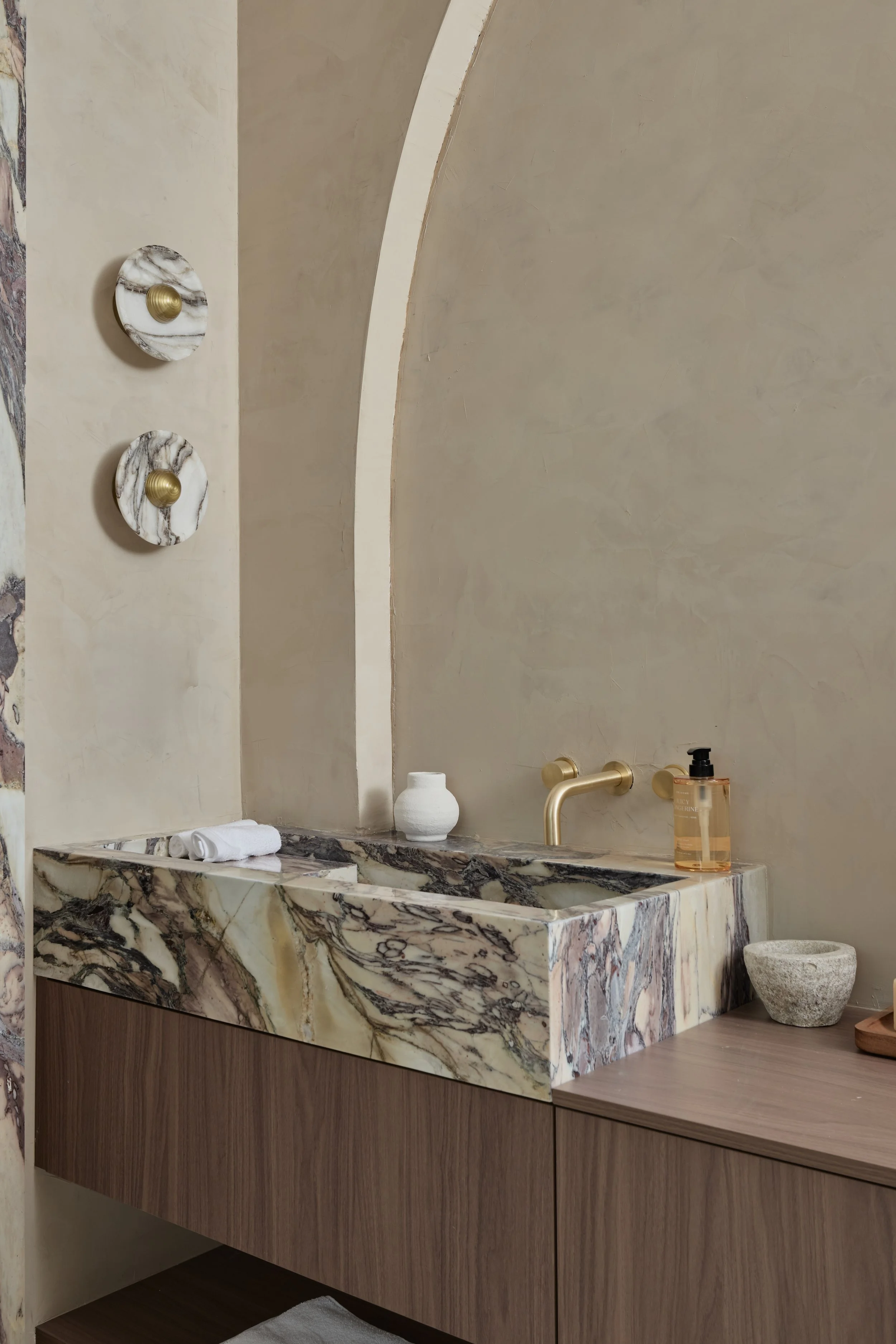 25.jpg