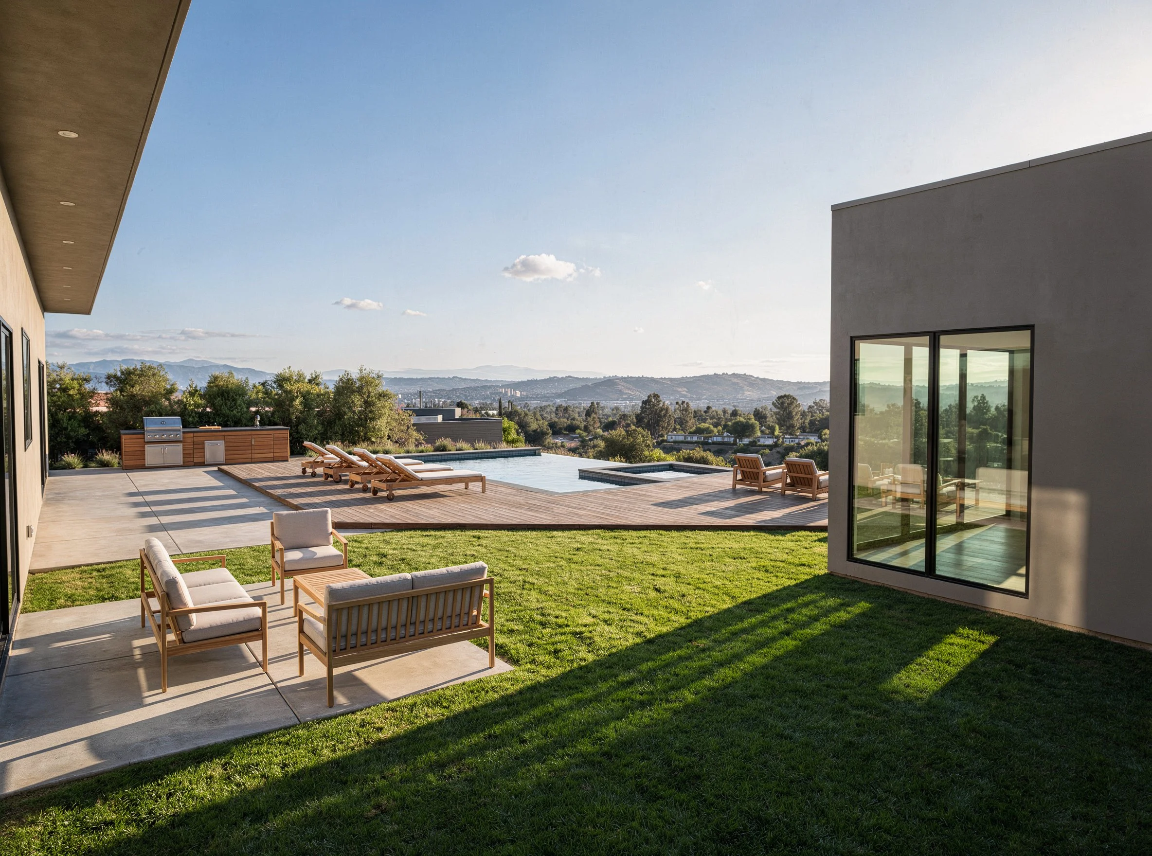 back yard1.jpg