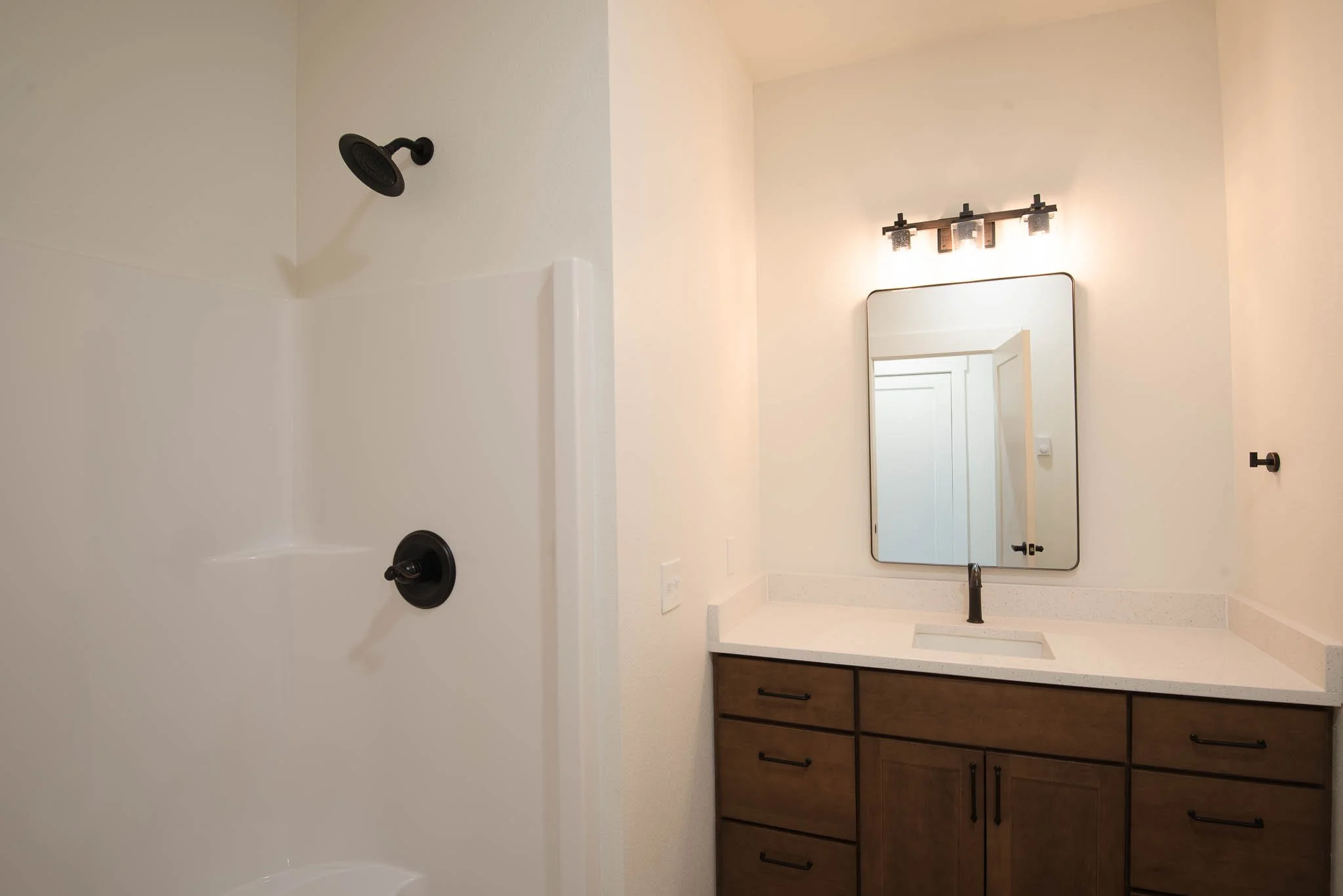 Homes for Sale_Ranchester_1407 Windsor Dr C_Cabin 18-13.jpg