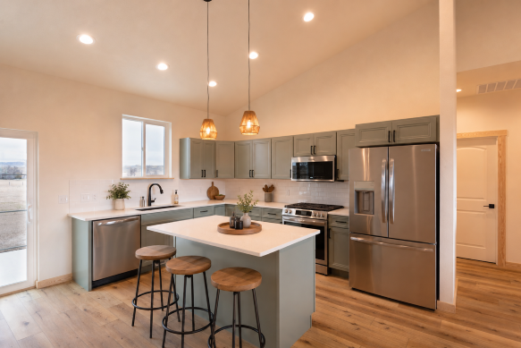 Homes for Sale _Ranchester_Lakewood_Bowen.png
