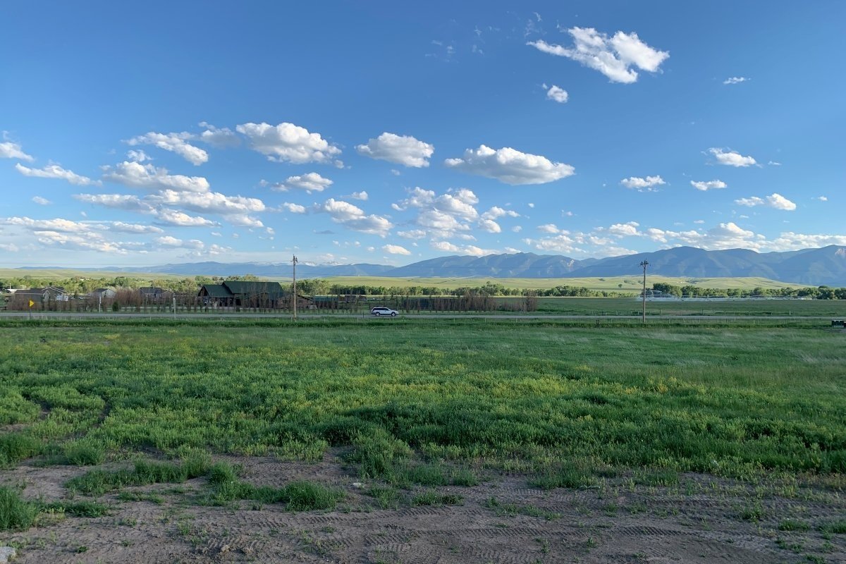 Commercial+along+Hwy+14-7.9.jpg