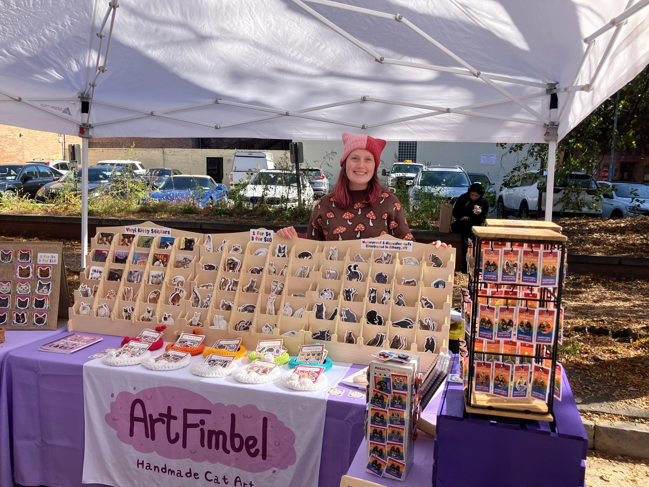 Today was a LOVELY day at the @troymarket across from @hanginhandmadeboutique 💜💜 Thank you to everyone who came out and bought my art, and thank you to Thomas for taking these photos :)

Tomorrow, I'm in Schenectady for @madeonjay and then I'm back