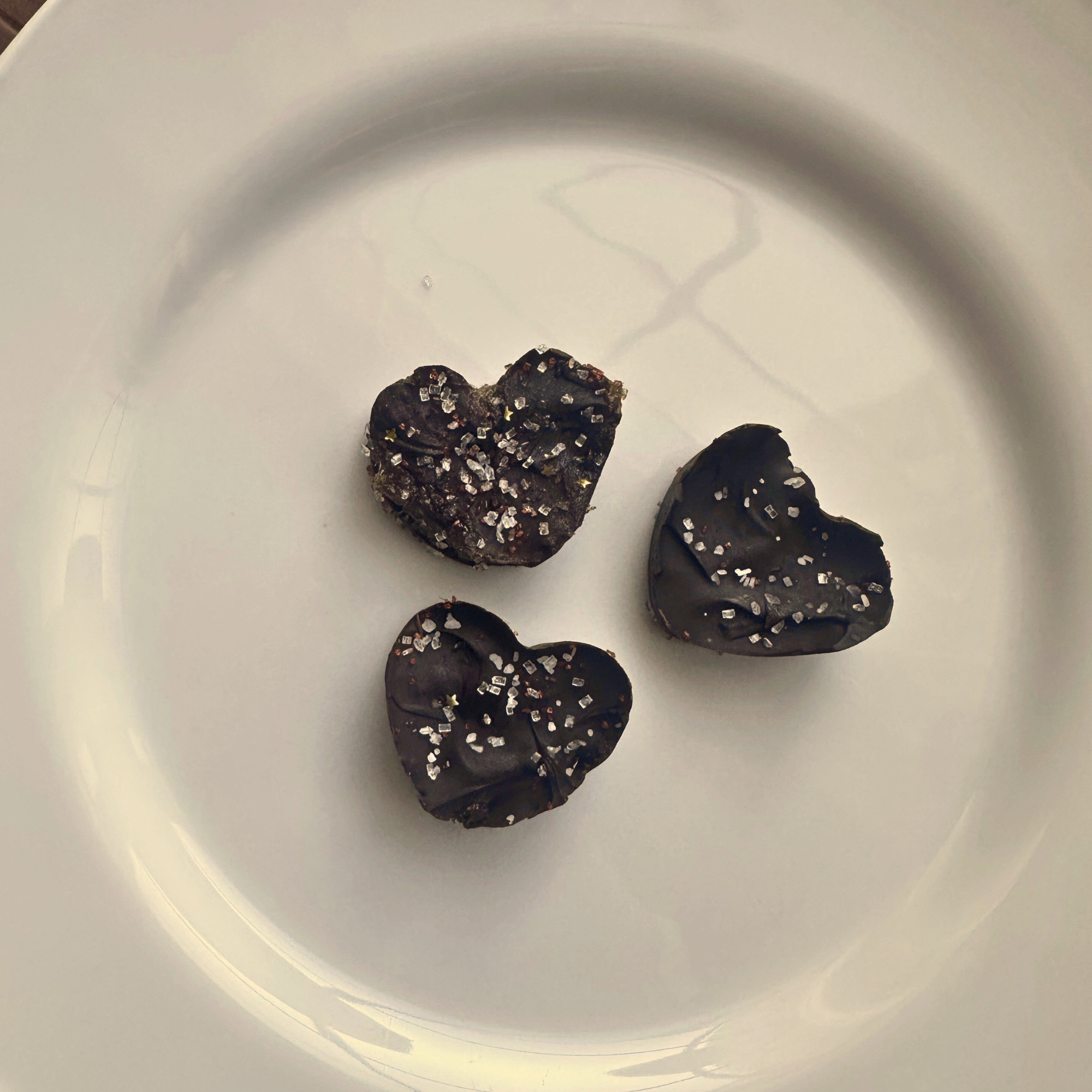 Valentine date caramel hearts