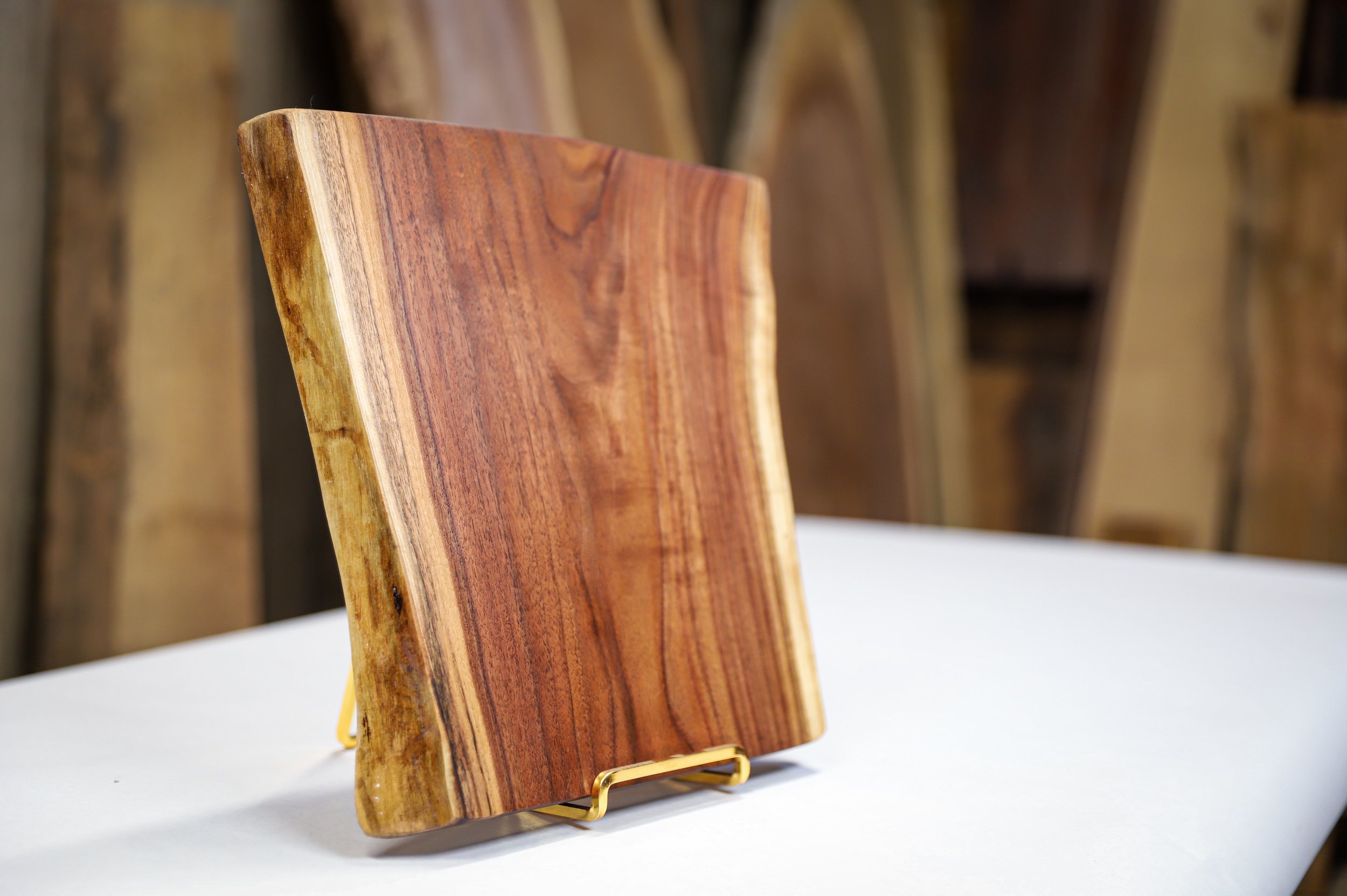 12x10_bread_board_side_7.jpg